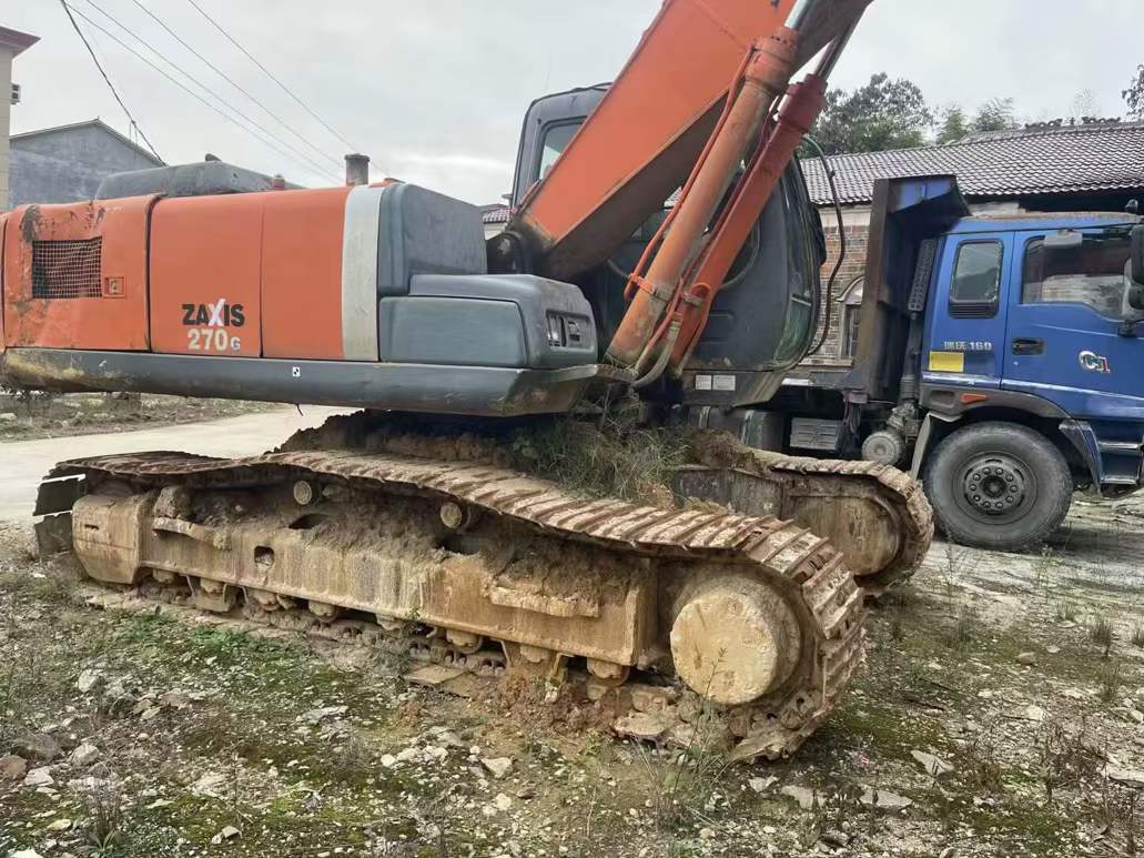 Used Hitachi ZX240-3 Excavator 2016 Model / 3