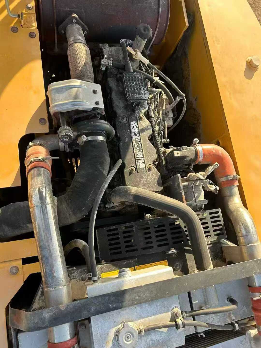 Used XCMG LW200 Excavator 2019 Model / 8