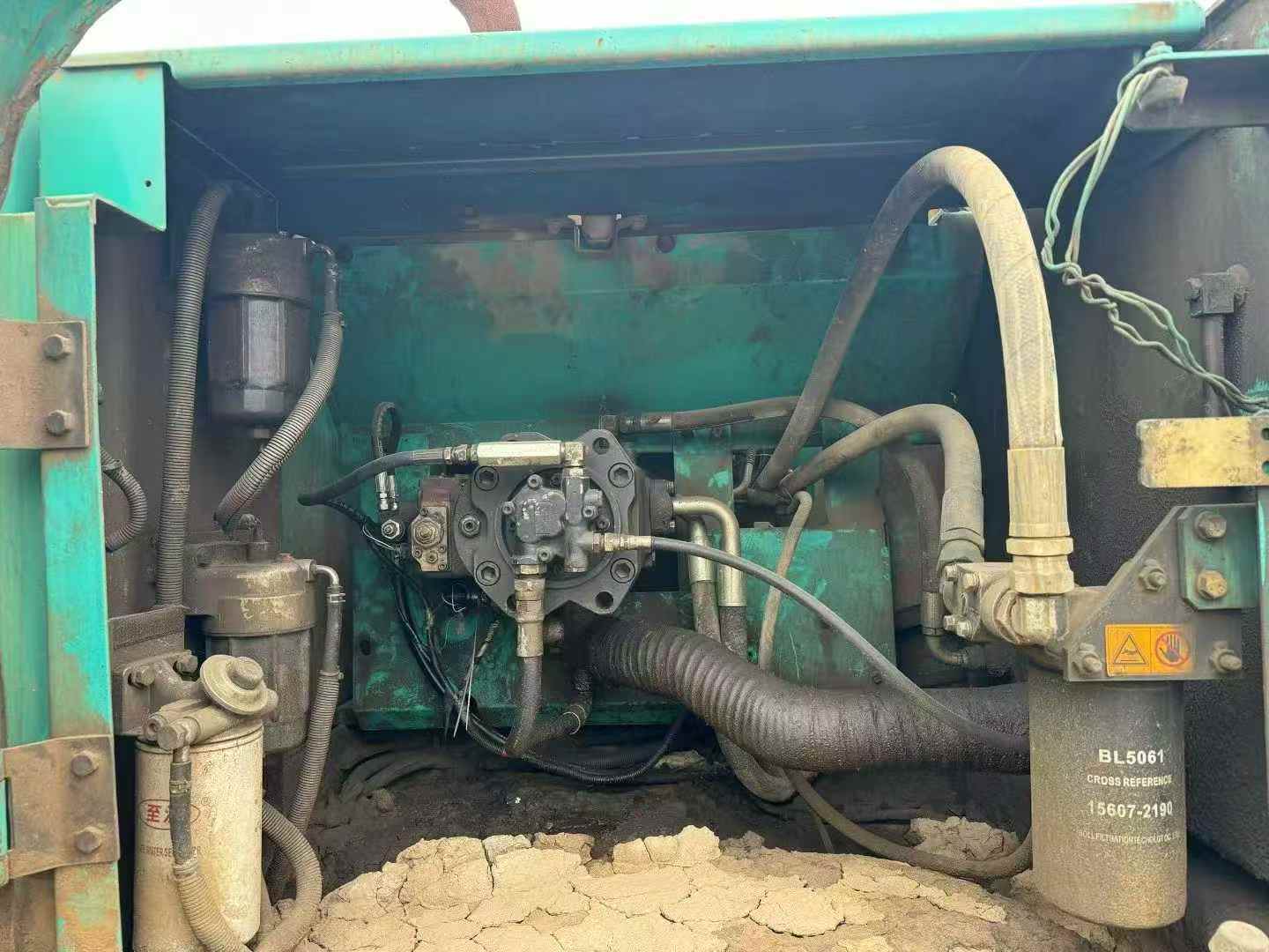 Used Kobelco SK250 Excavator 2011 Model / 4