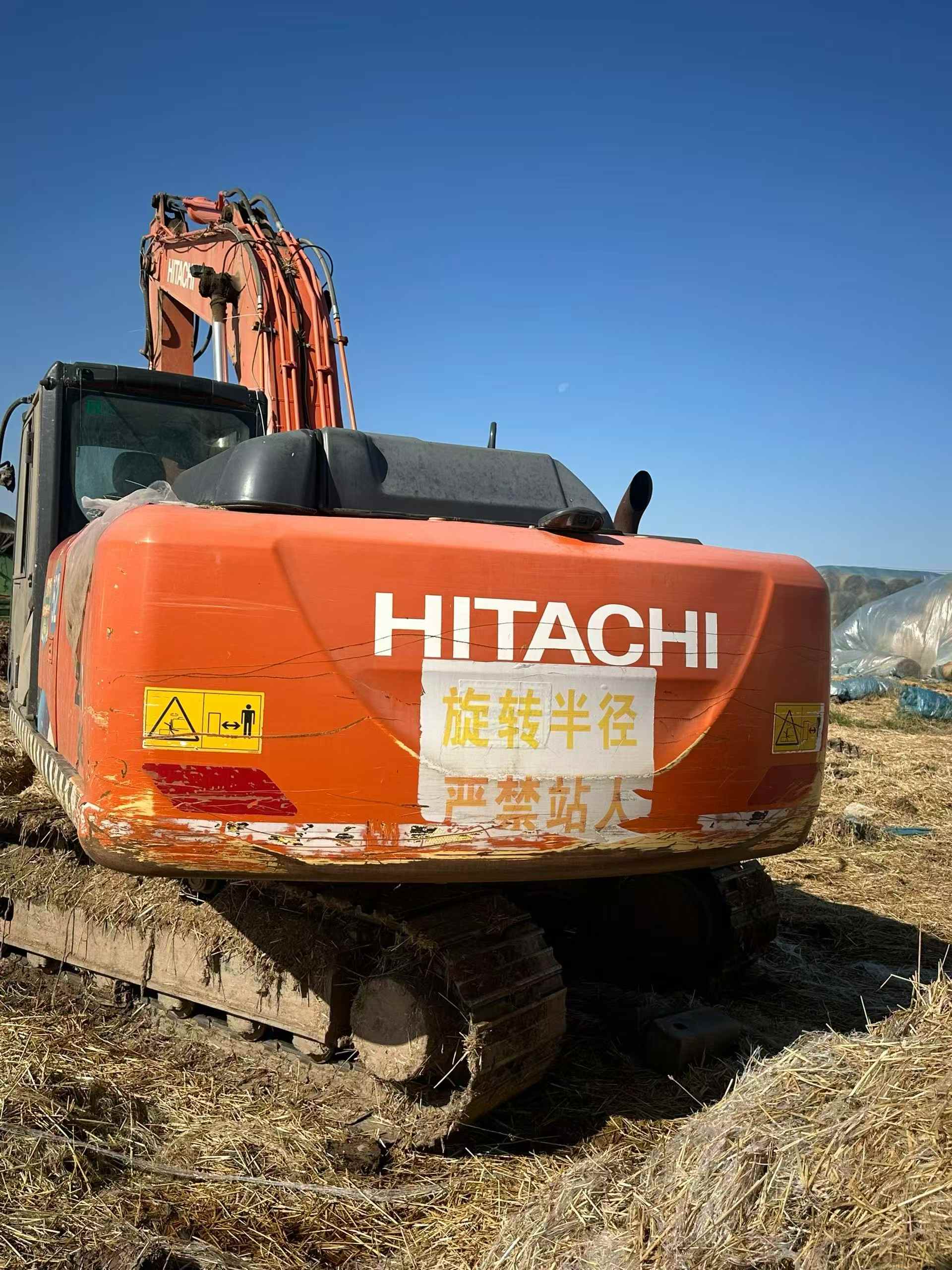Used Hitachi ZAXIS200 Excavator 2016 Model