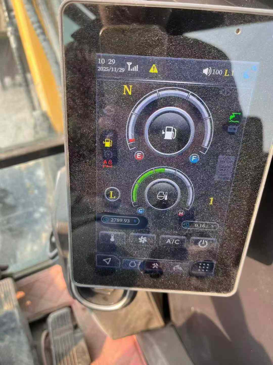 Used Sany SY65W Excavator 2024 Model / 6