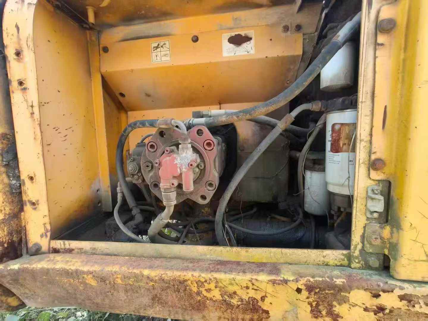 Used Hyundai R215-7 Excavator 2016 Model / 5