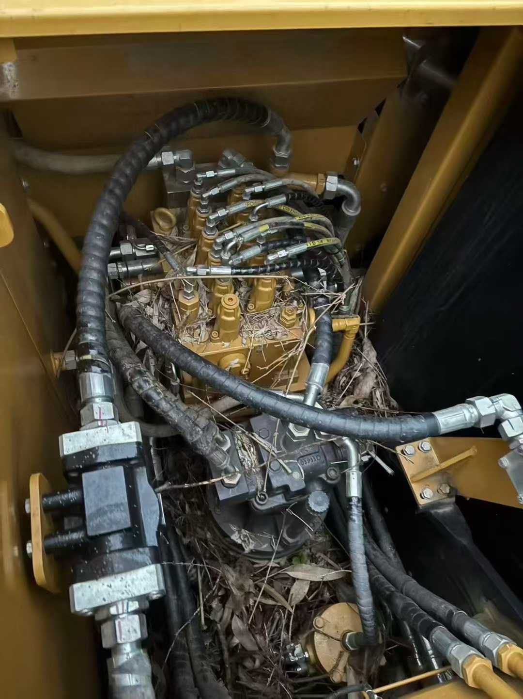 Used Sany SY135 Excavator 2023 Model / 7