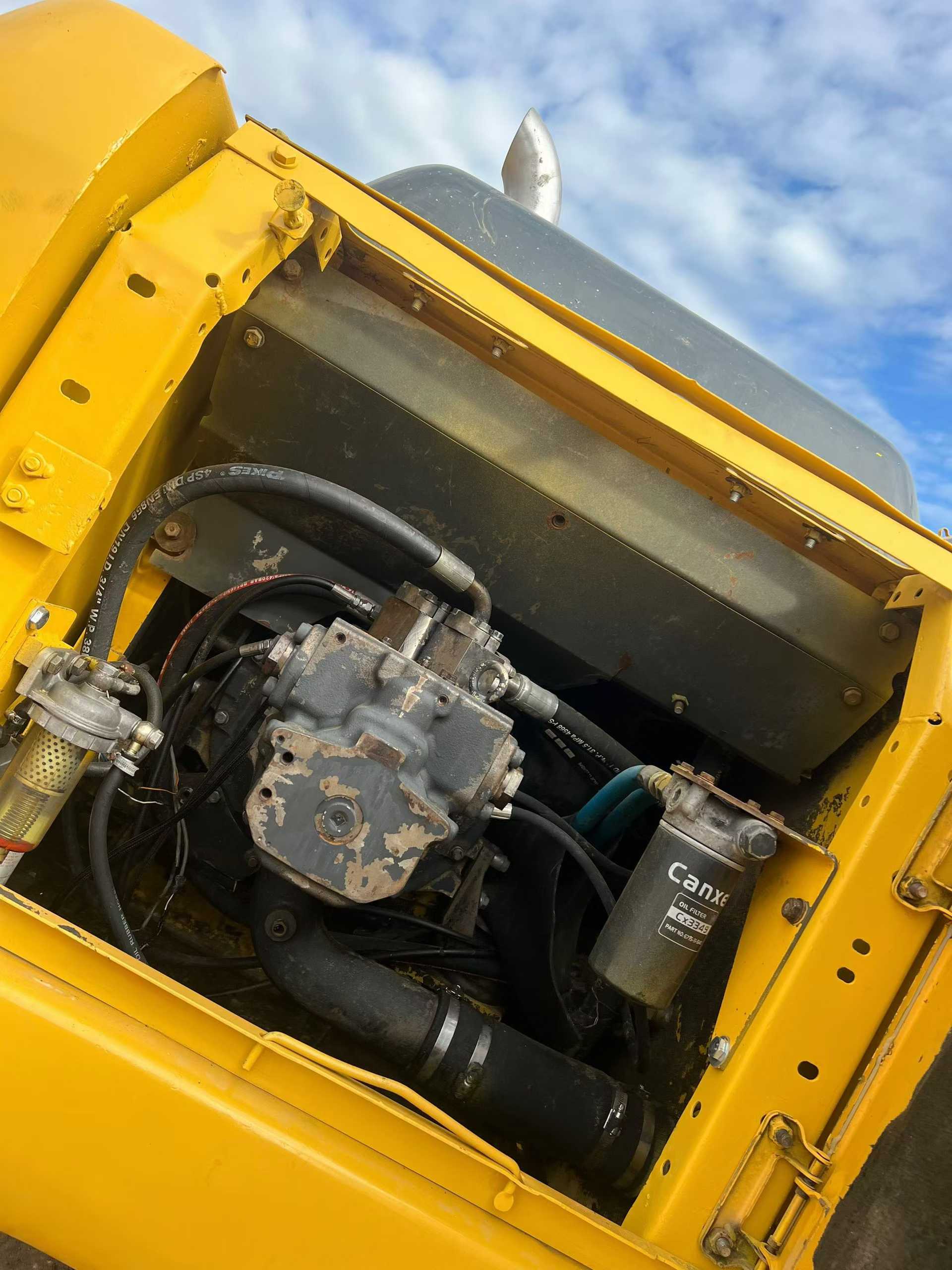 Used Komatsu PW200-7 Excavator 2016 Model / 7