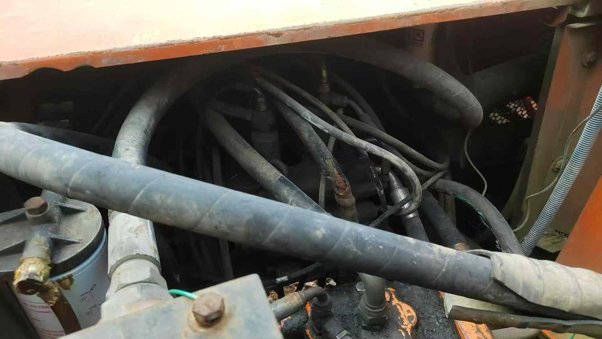 Used Doosan DH220-7 Excavator 2016 Model / 7