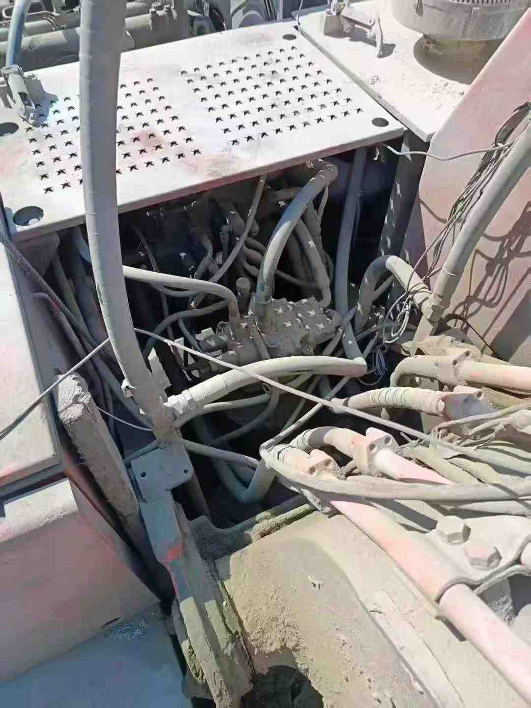 Used Doosan S225 Excavator 2016 Model / 2