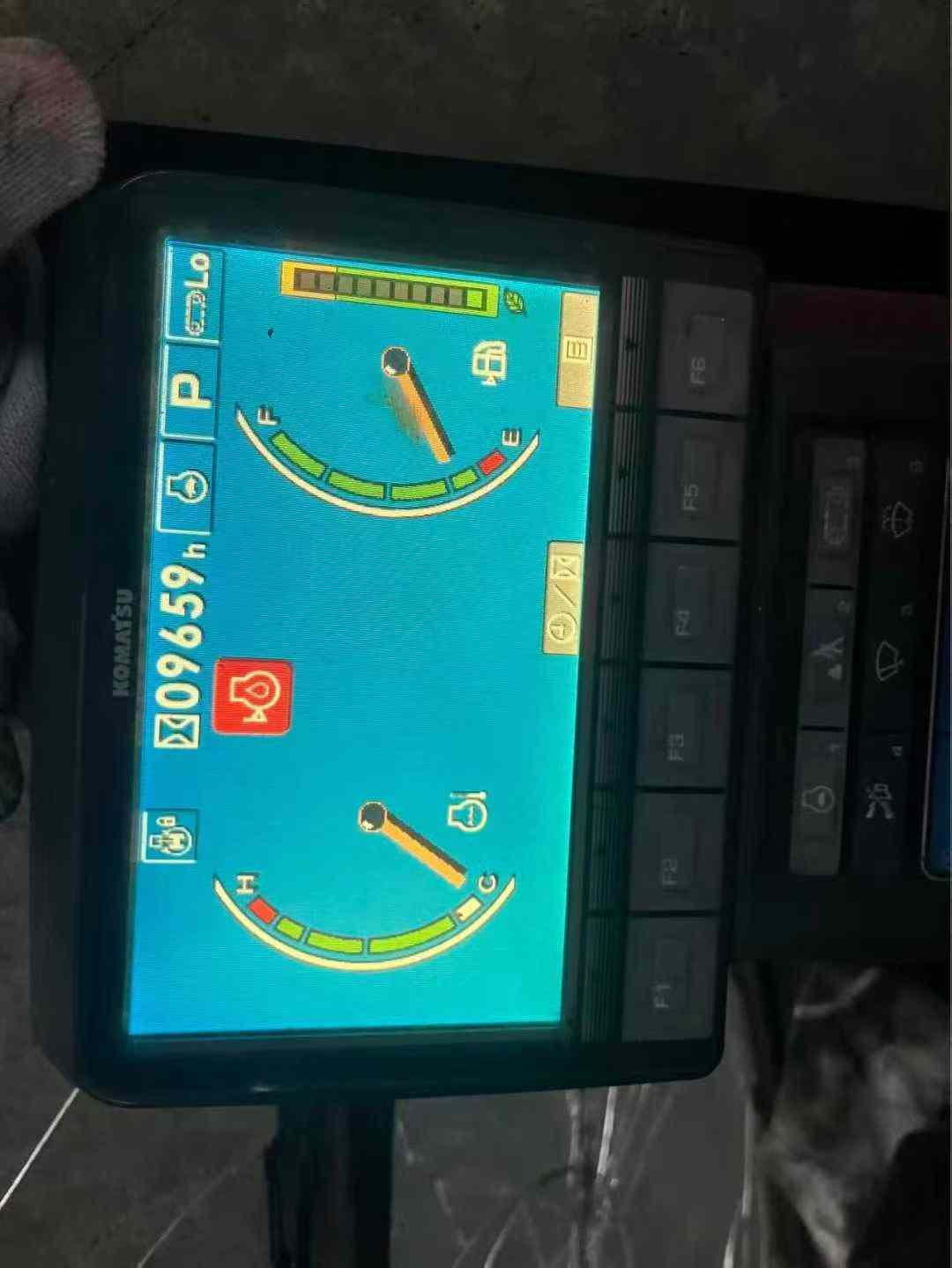 Used Komatsu PC200 Excavator 2016 Model