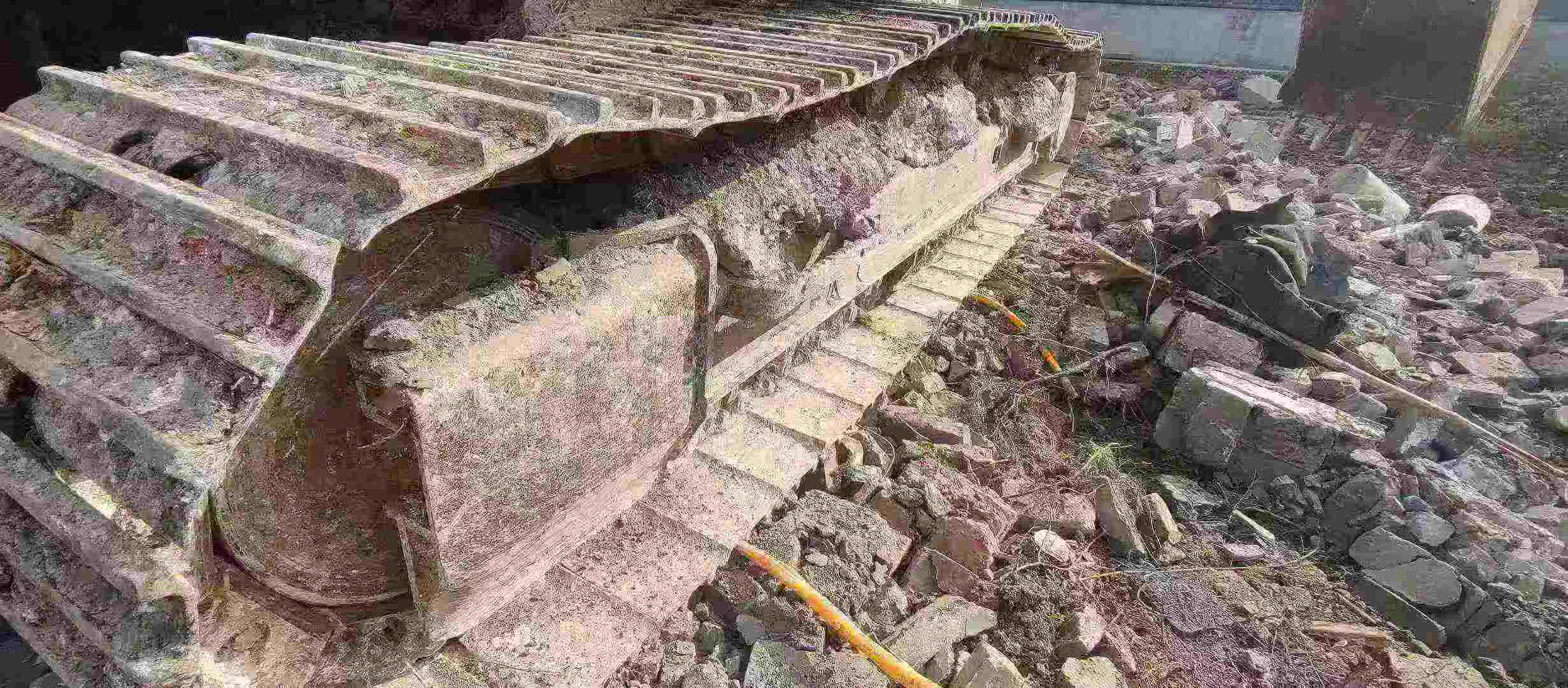 Used Caterpillar 320E Excavator 2016 Model / 7