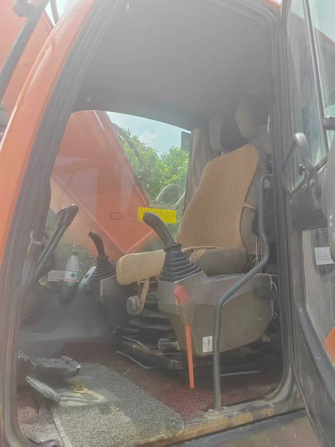 Used Doosan DX15 Excavator 2018 Model / 7