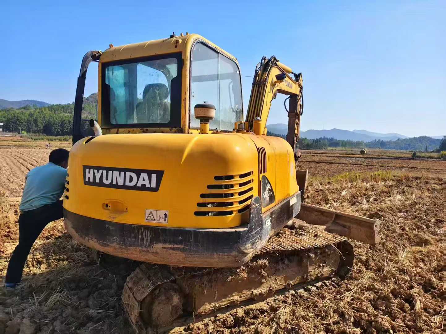 Used Hyundai R60-7 Excavator 2016 Model