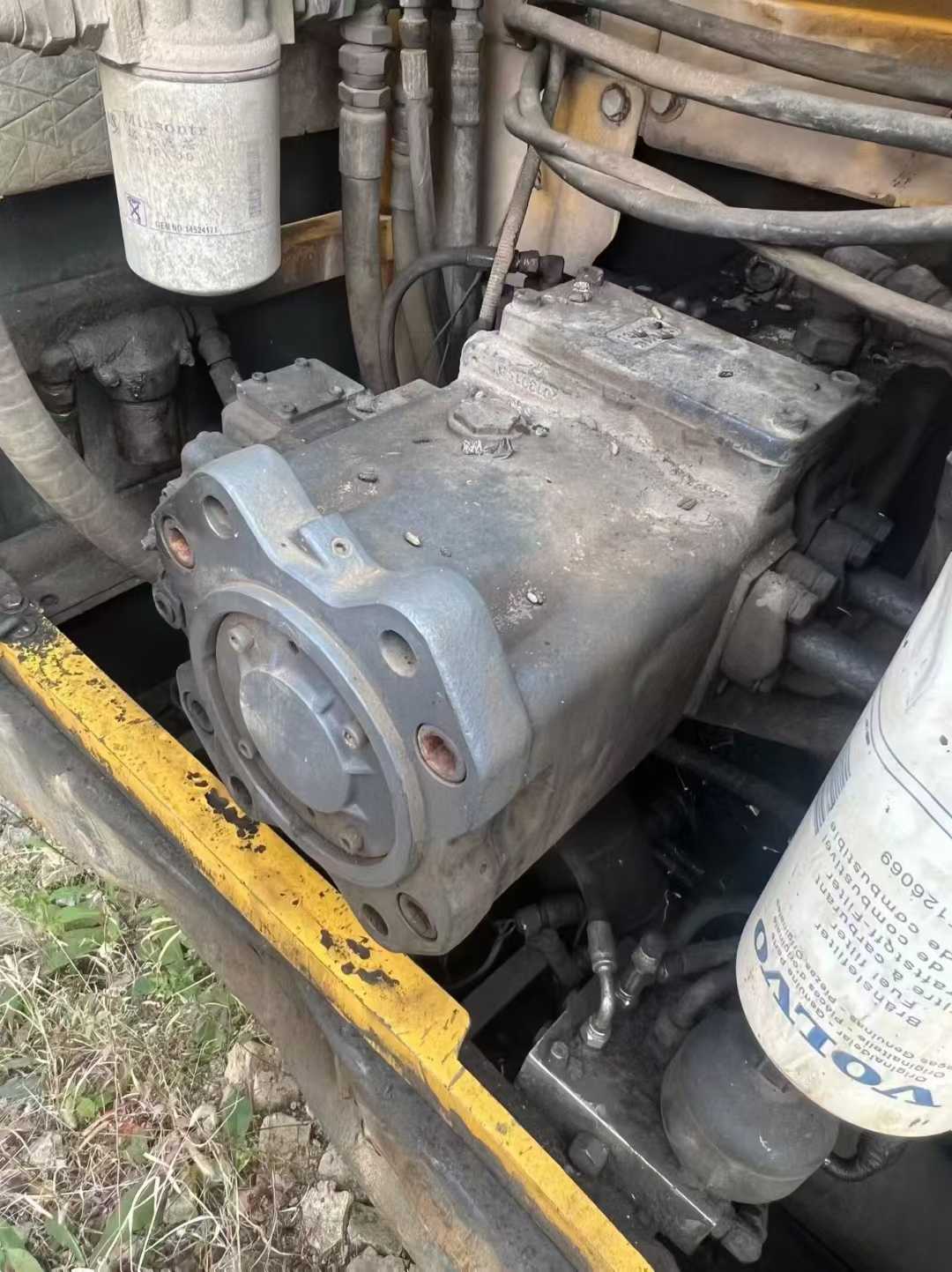 Used Volvo EW50 Excavator 2016 Model / 3