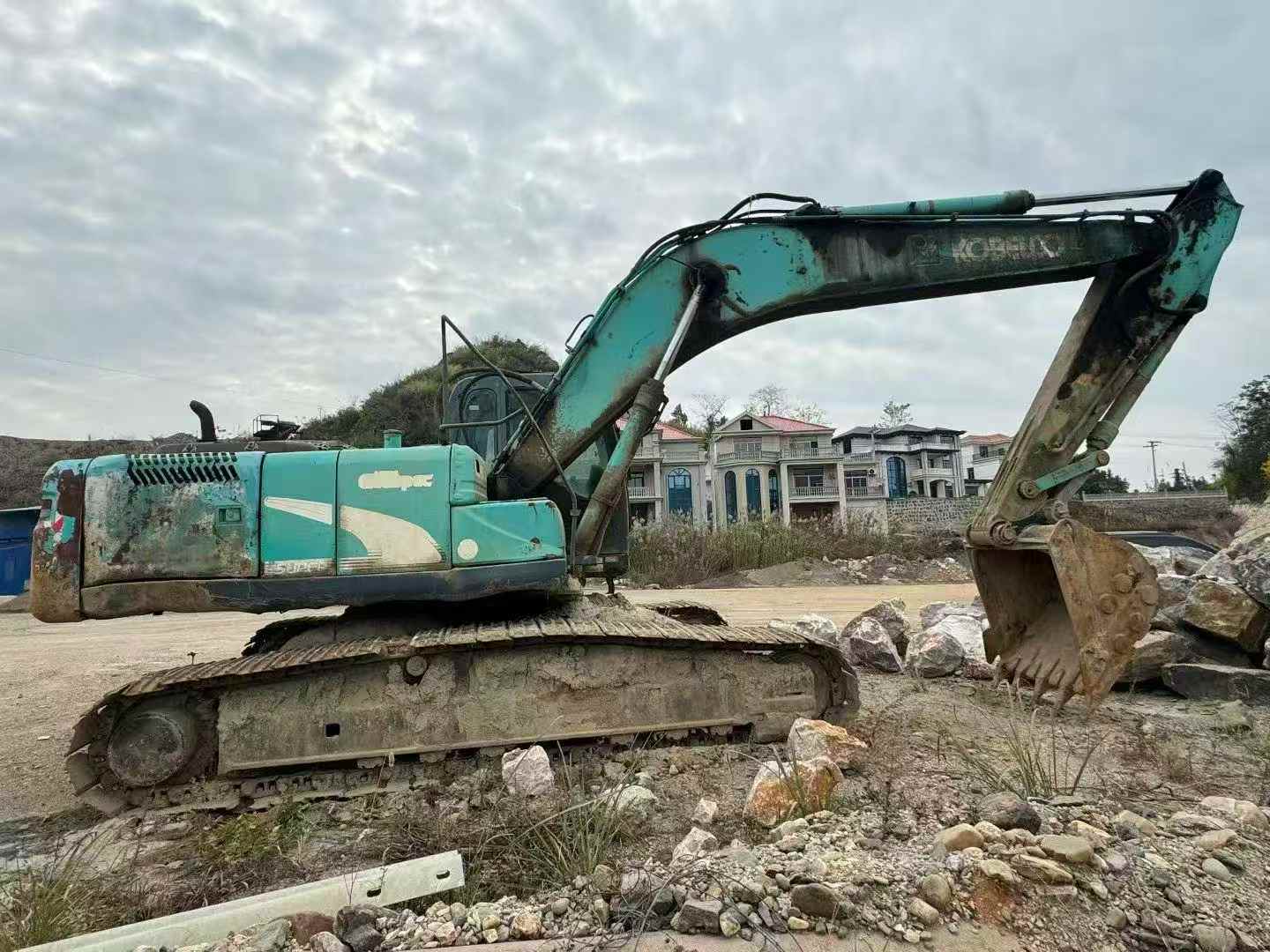 Used Kobelco SK250 Excavator 2011 Model