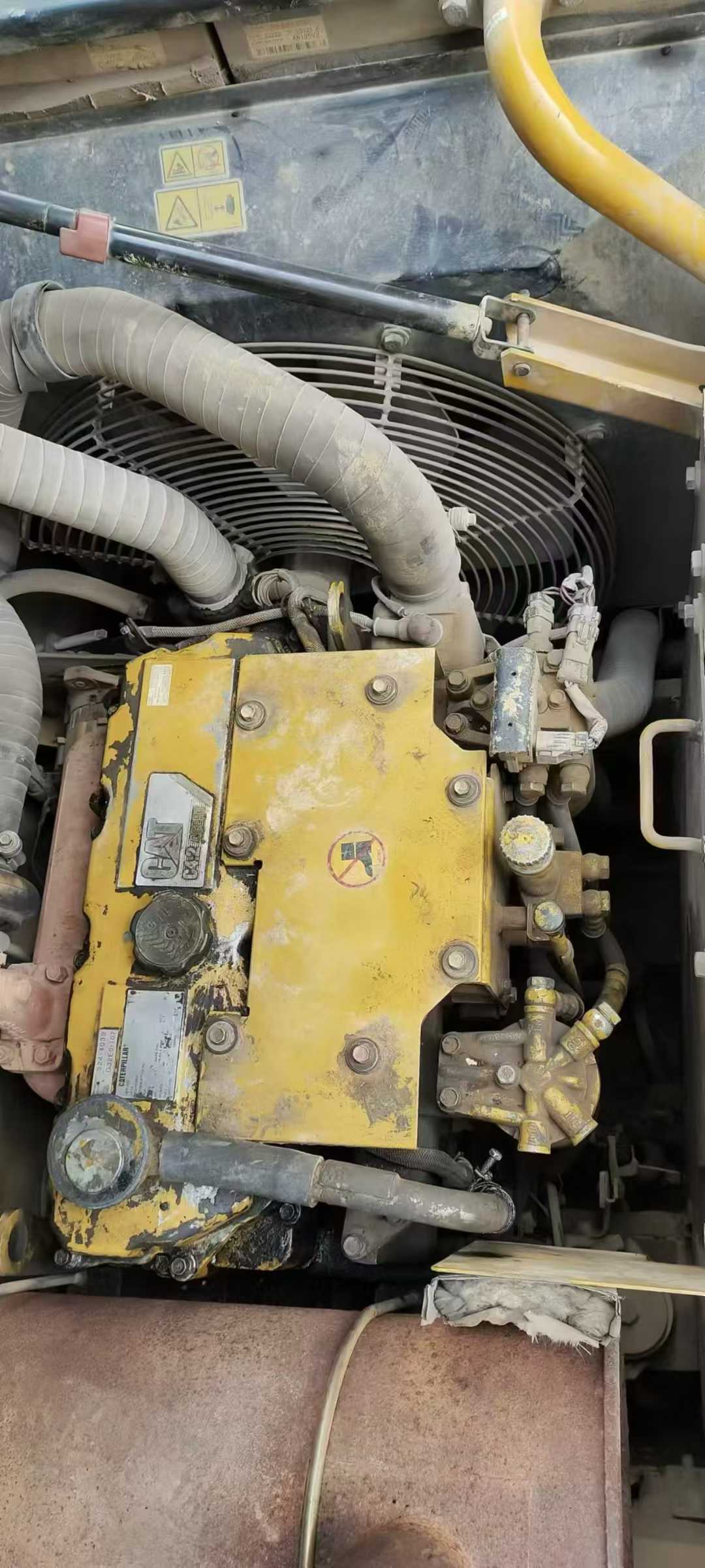 Used Caterpillar CT20 Excavator 2016 Model / 6