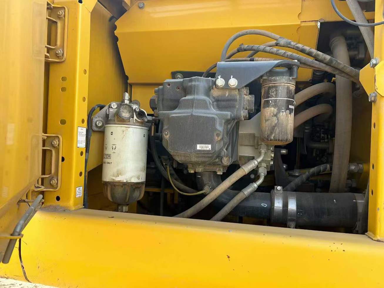 Used Komatsu PC200LC Excavator 2017 Model / 2