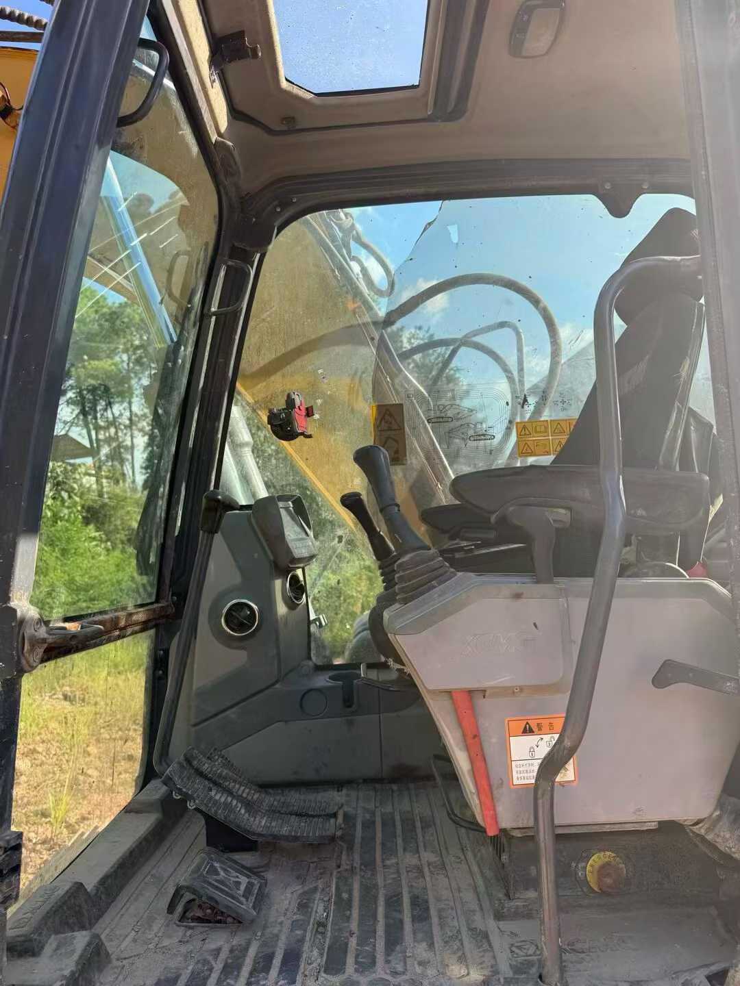 Used XCMG XE135GA Excavator 2020 Model / 6