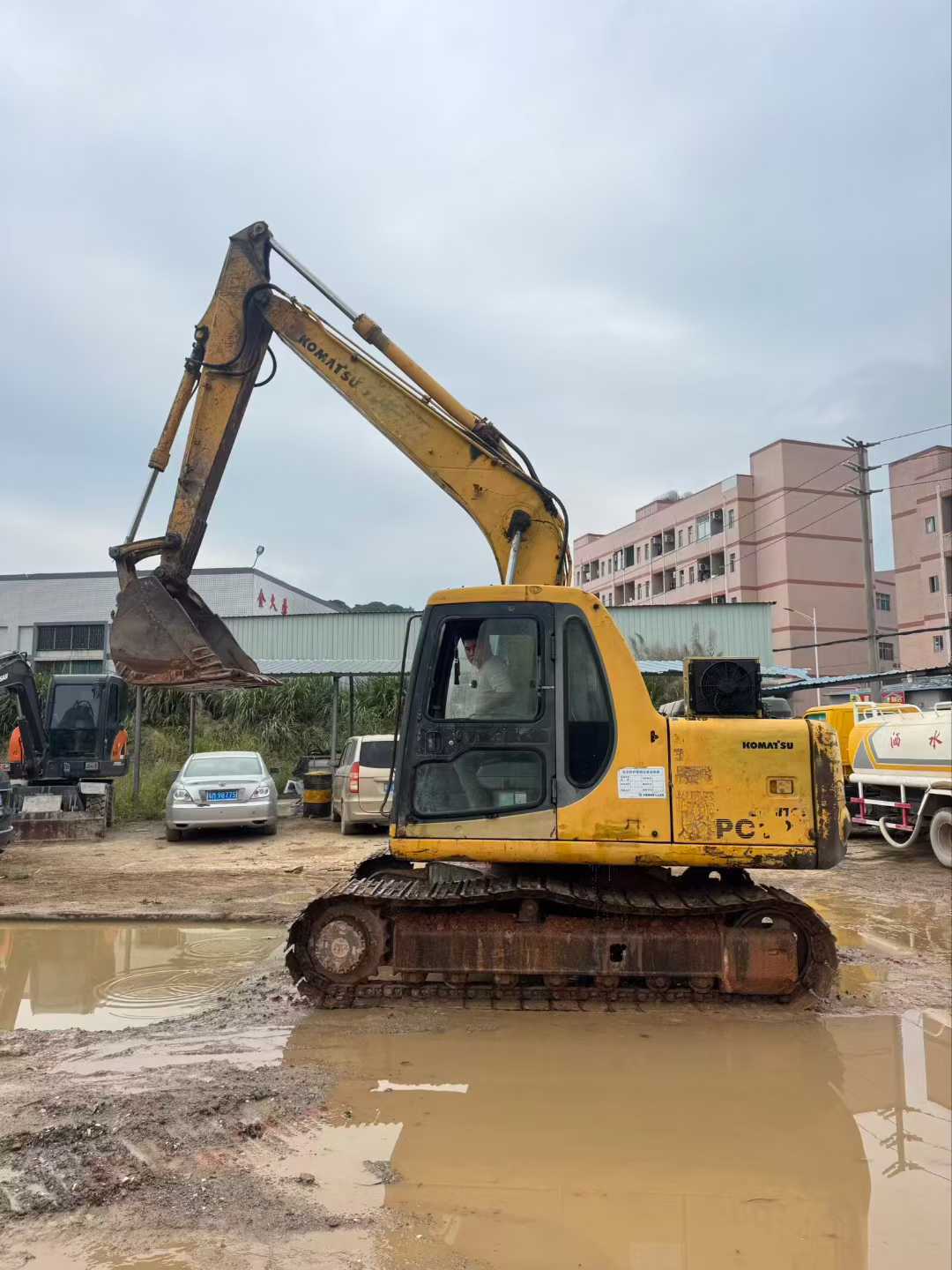 Used Komatsu PC120-6E Excavator 2016 Model / 9