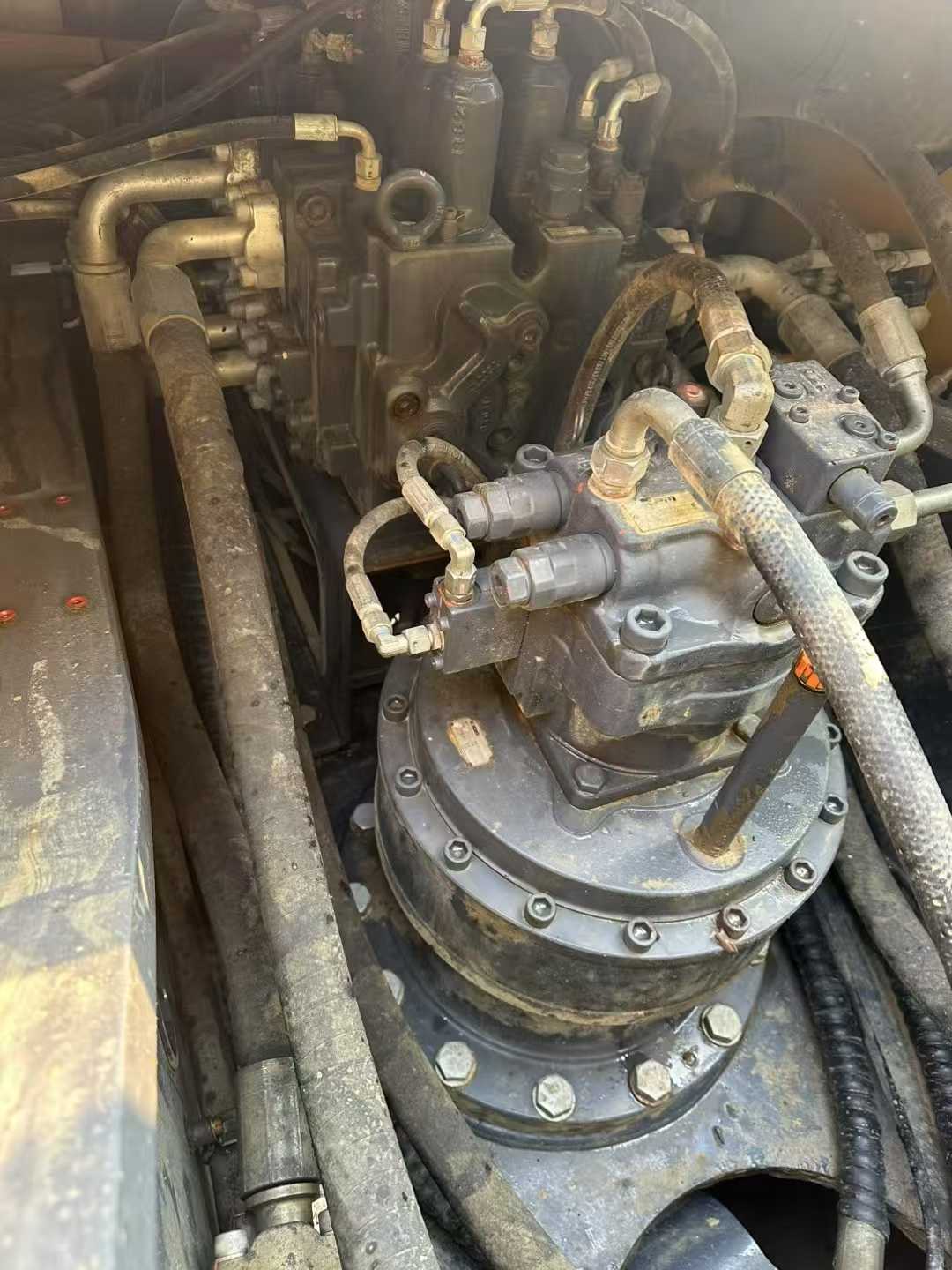 Used XCMG XE80 Excavator 2016 Model / 8