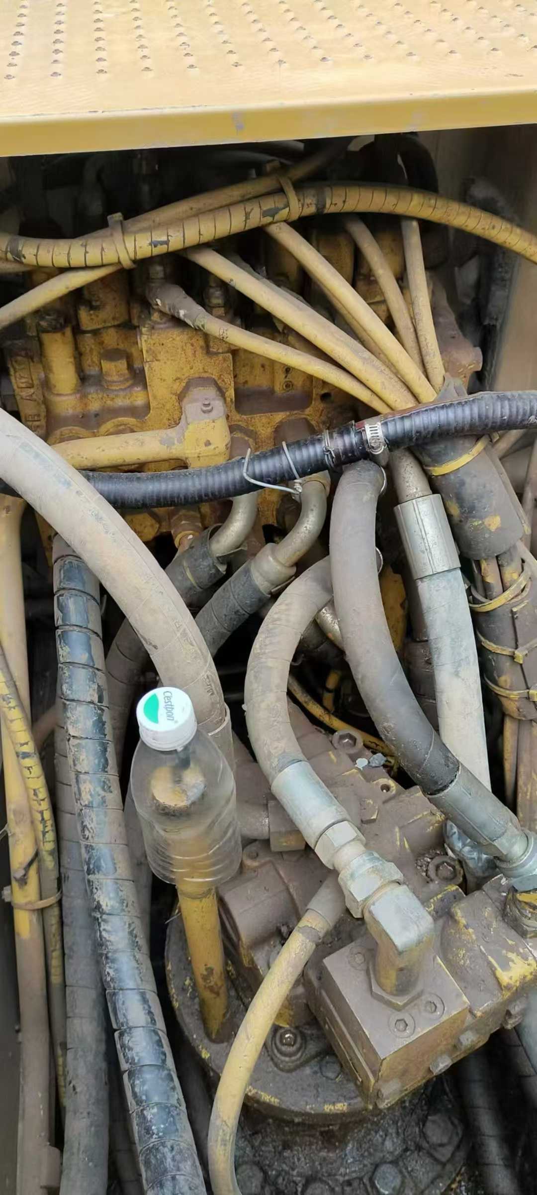 Used Caterpillar CT20 Excavator 2016 Model / 7