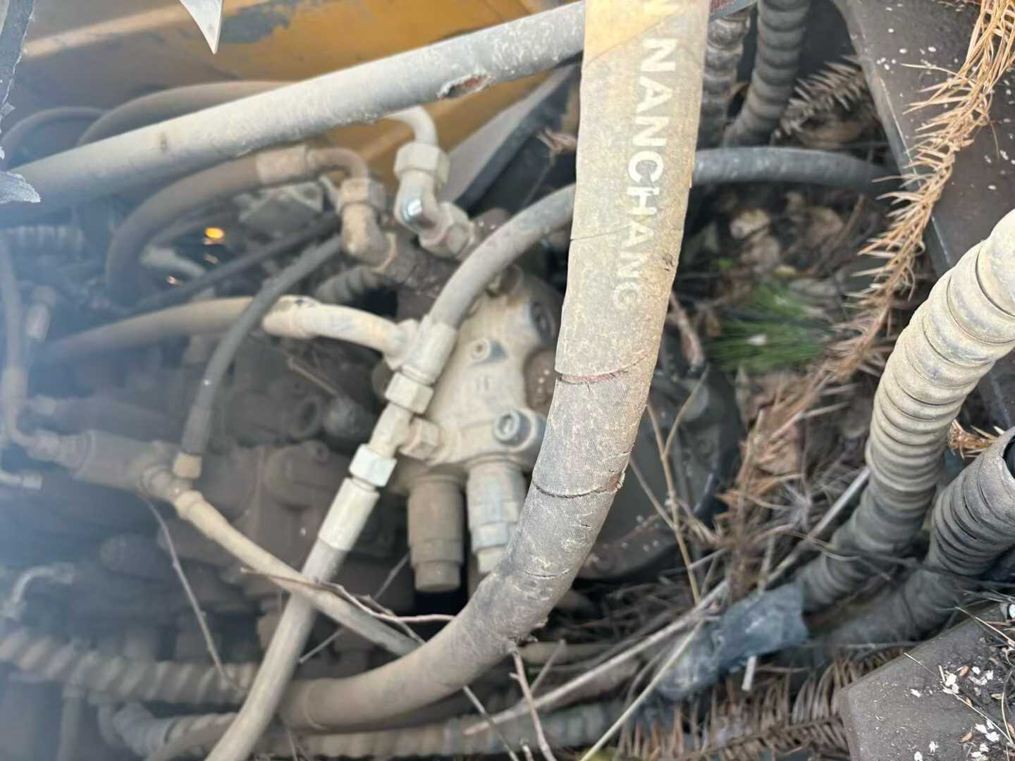 Used XCMG XE150 Excavator 2016 Model / 3