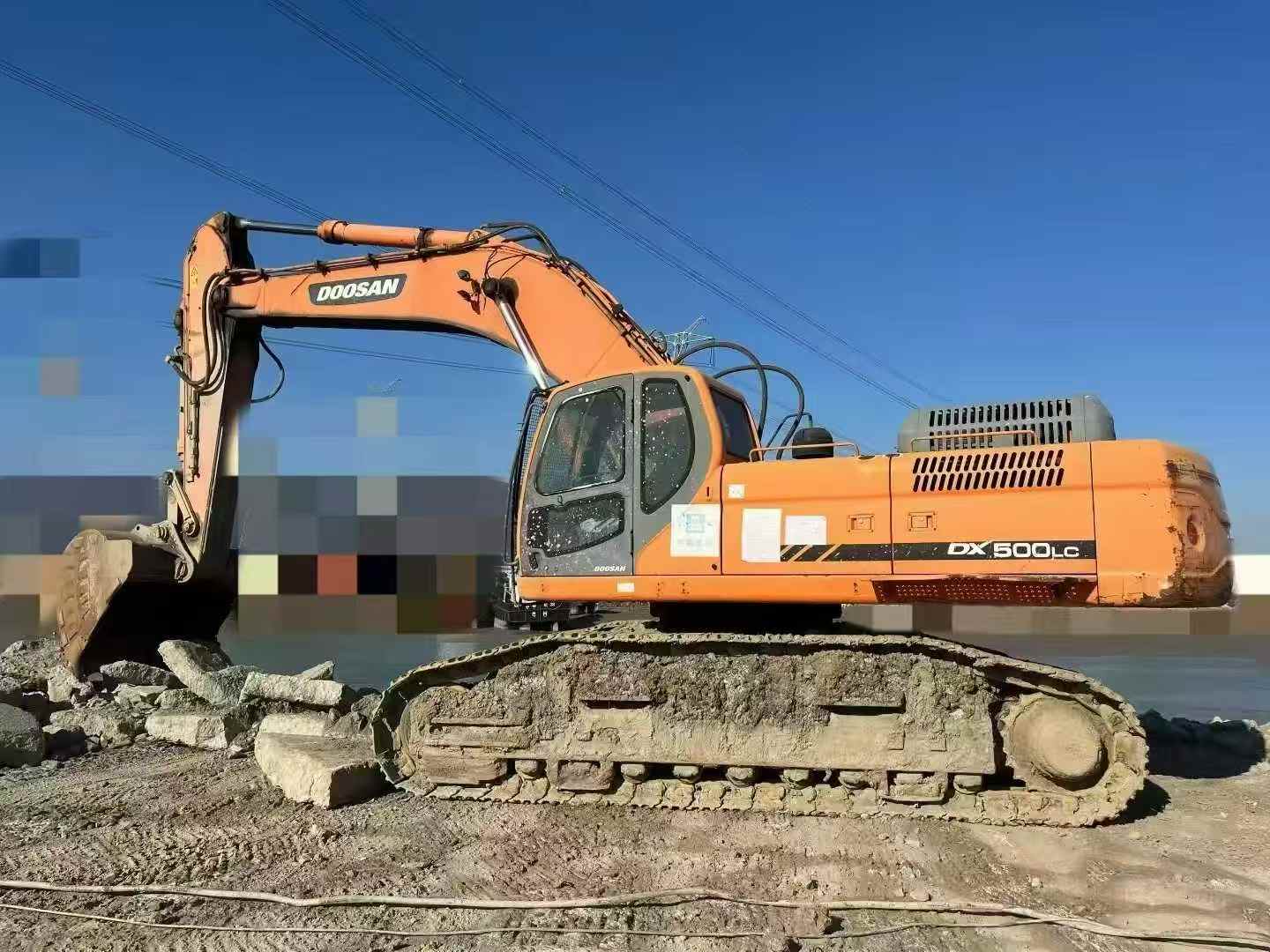 Used Doosan DX500 Excavator 2016 Model / 3