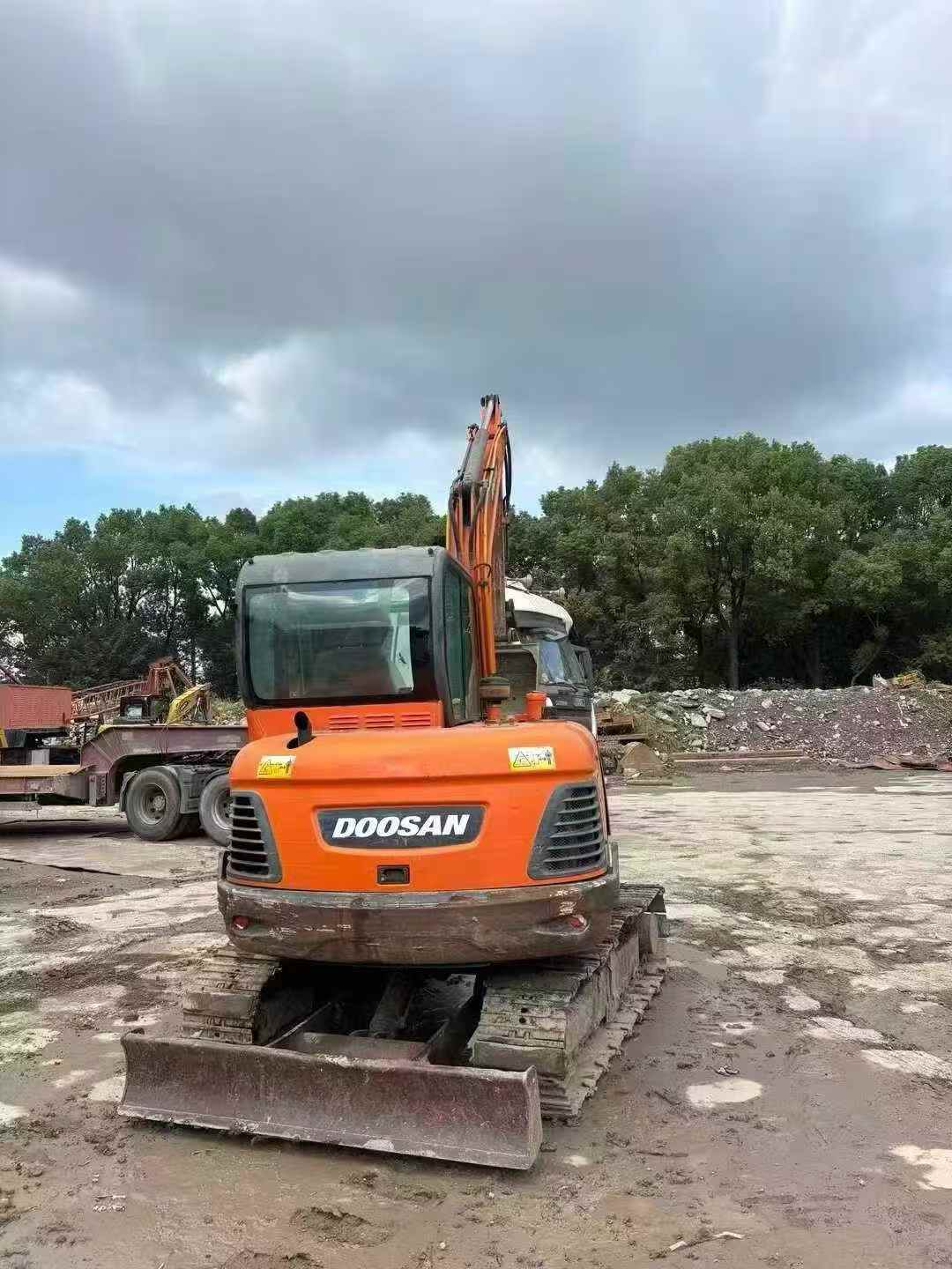 Used Doosan DX55W Excavator 2018 Model / 2