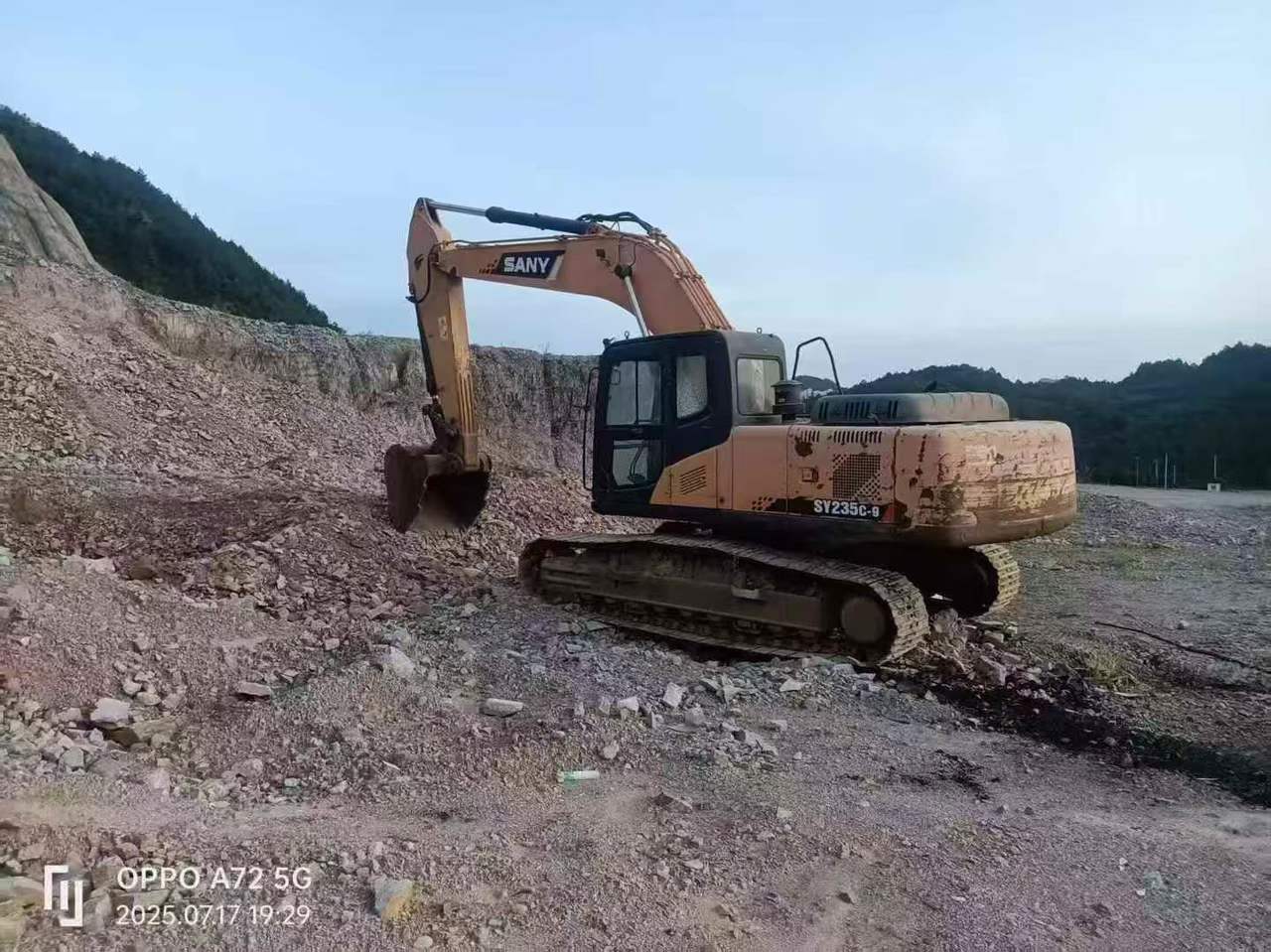 Used Sany SY215W Excavator 2015 Model / 2