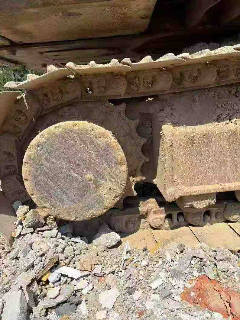 Used Kobelco SK210 Excavator 2016 Model / 3