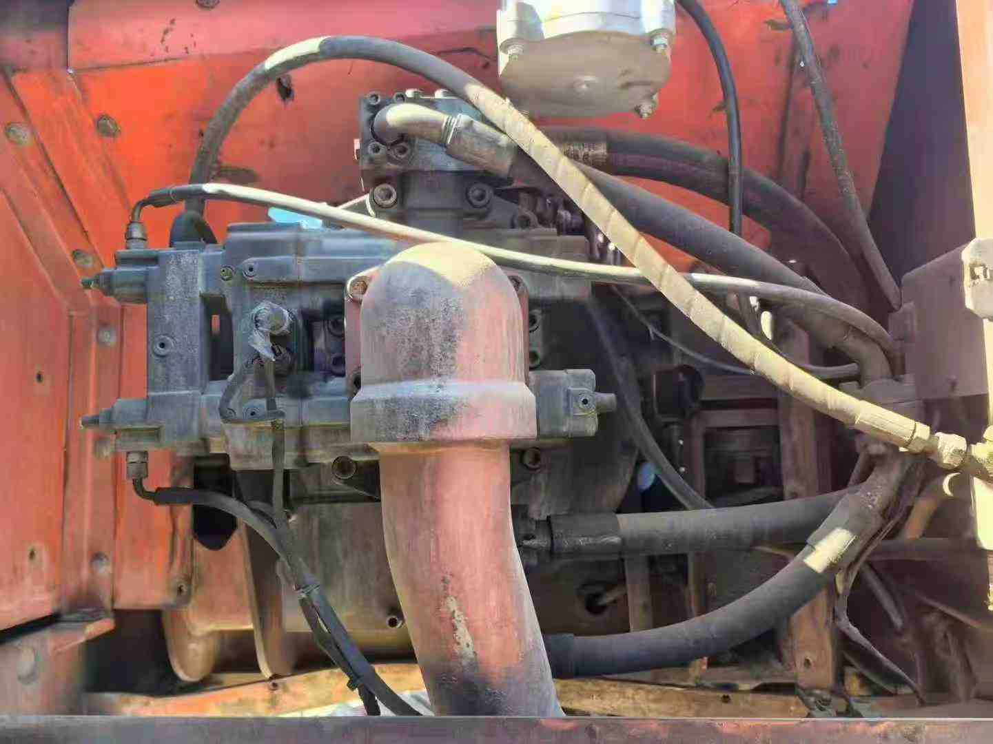 Used Doosan DX380 Excavator 2014 Model / 8