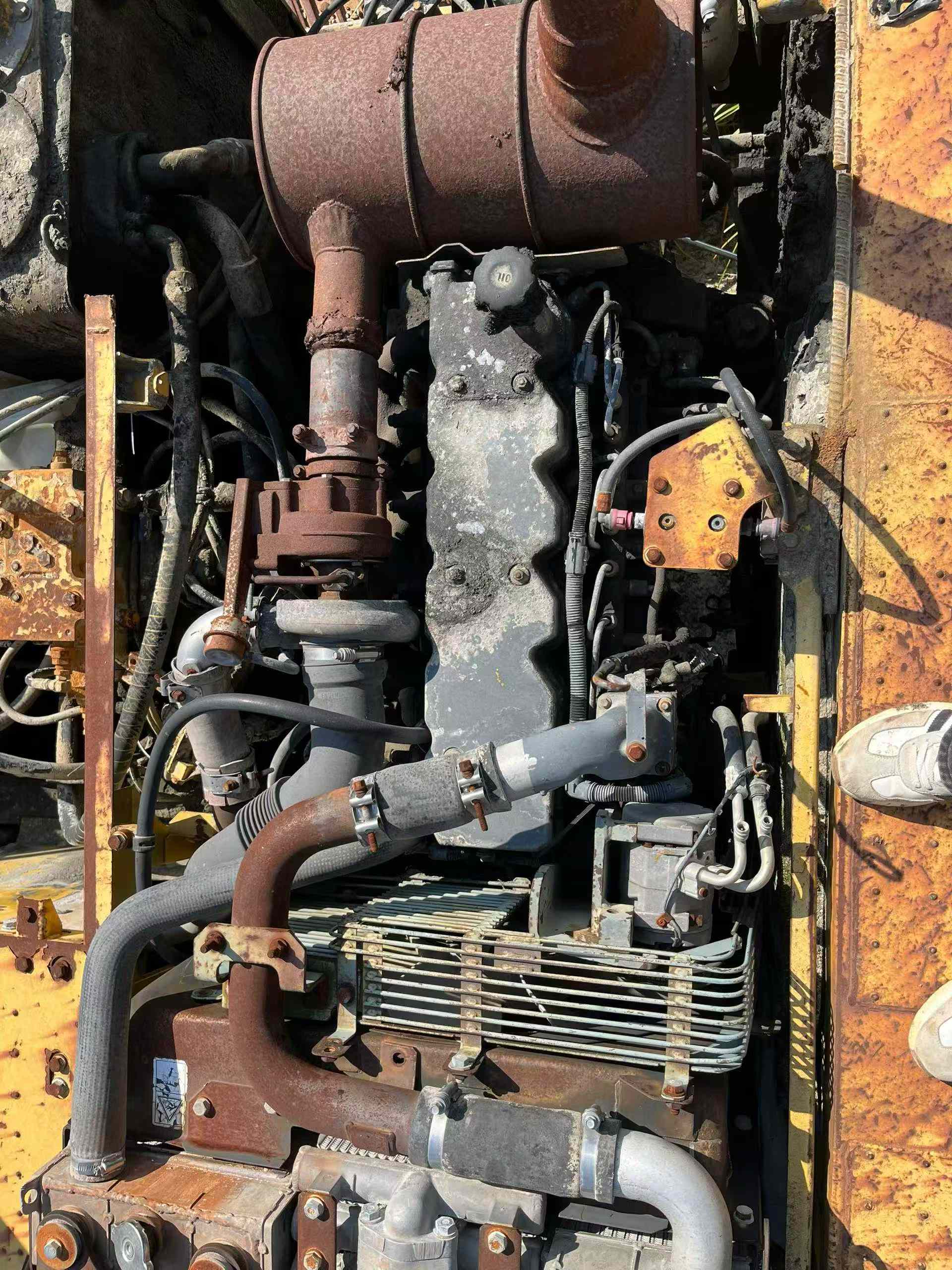 Used Komatsu PC240-11M0 Excavator 2016 Model / 4