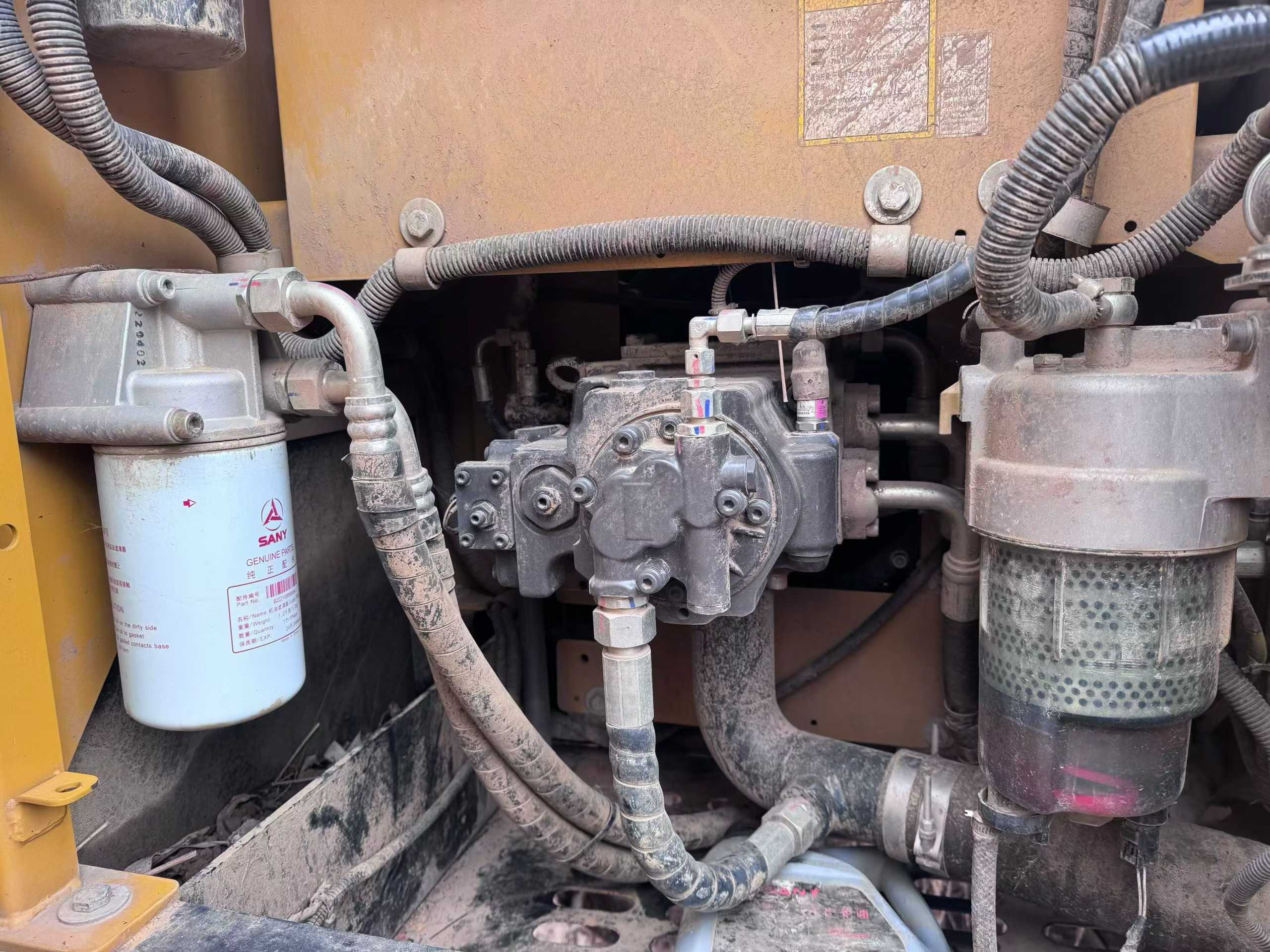 Used Sany SY135 Excavator 2023 Model / 6