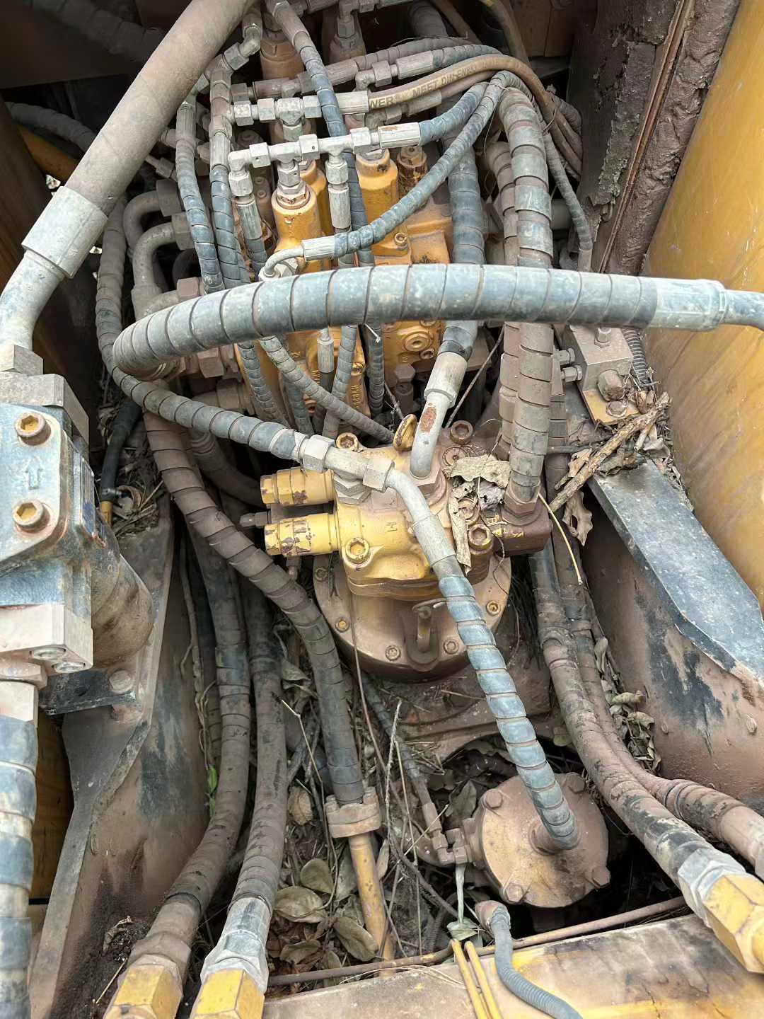 Used Sany SY135 Excavator 2017 Model / 5