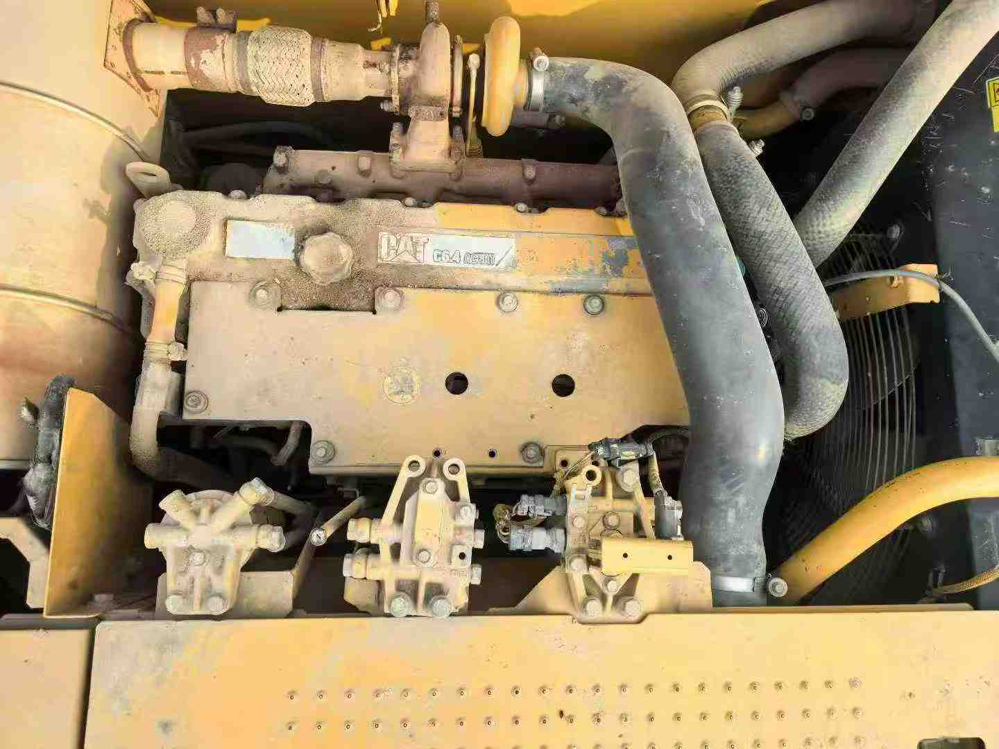 Used Caterpillar CT20 Excavator 2012 Model / 7