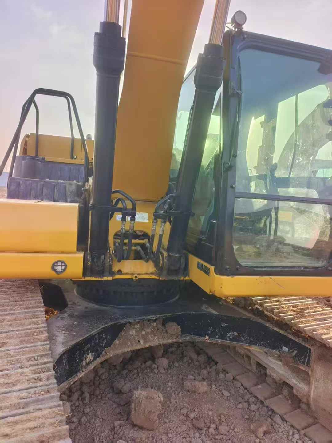 Used Caterpillar CT20 Excavator 2021 Model / 4