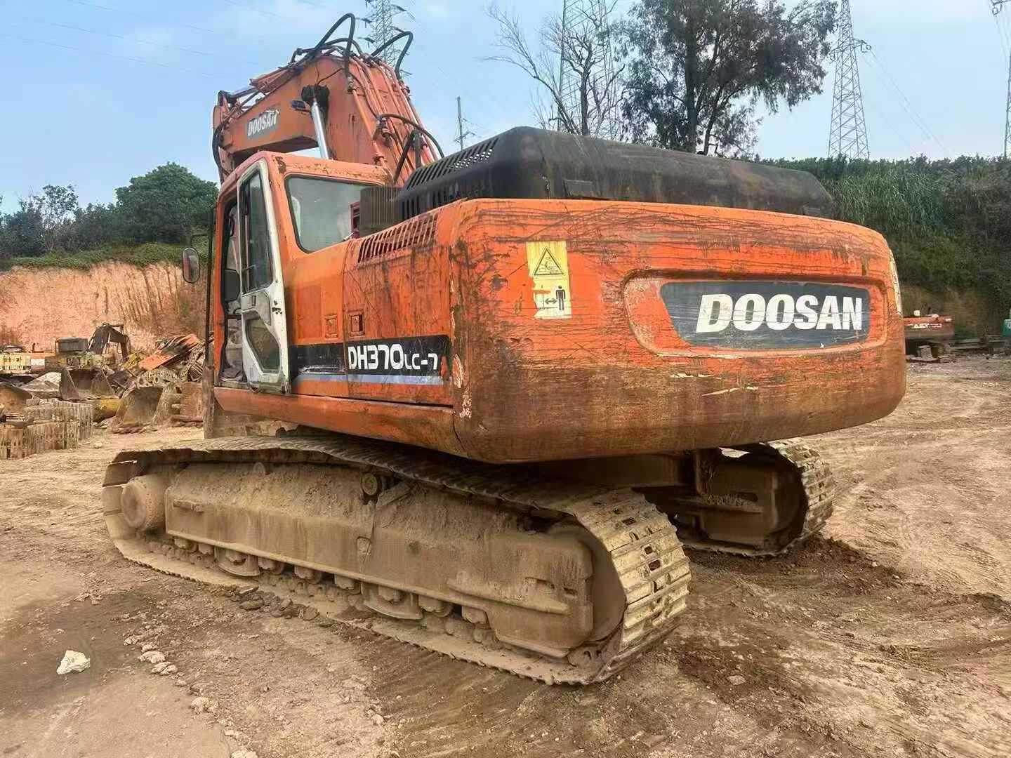 Used Doosan DL300 Excavator 2016 Model / 4