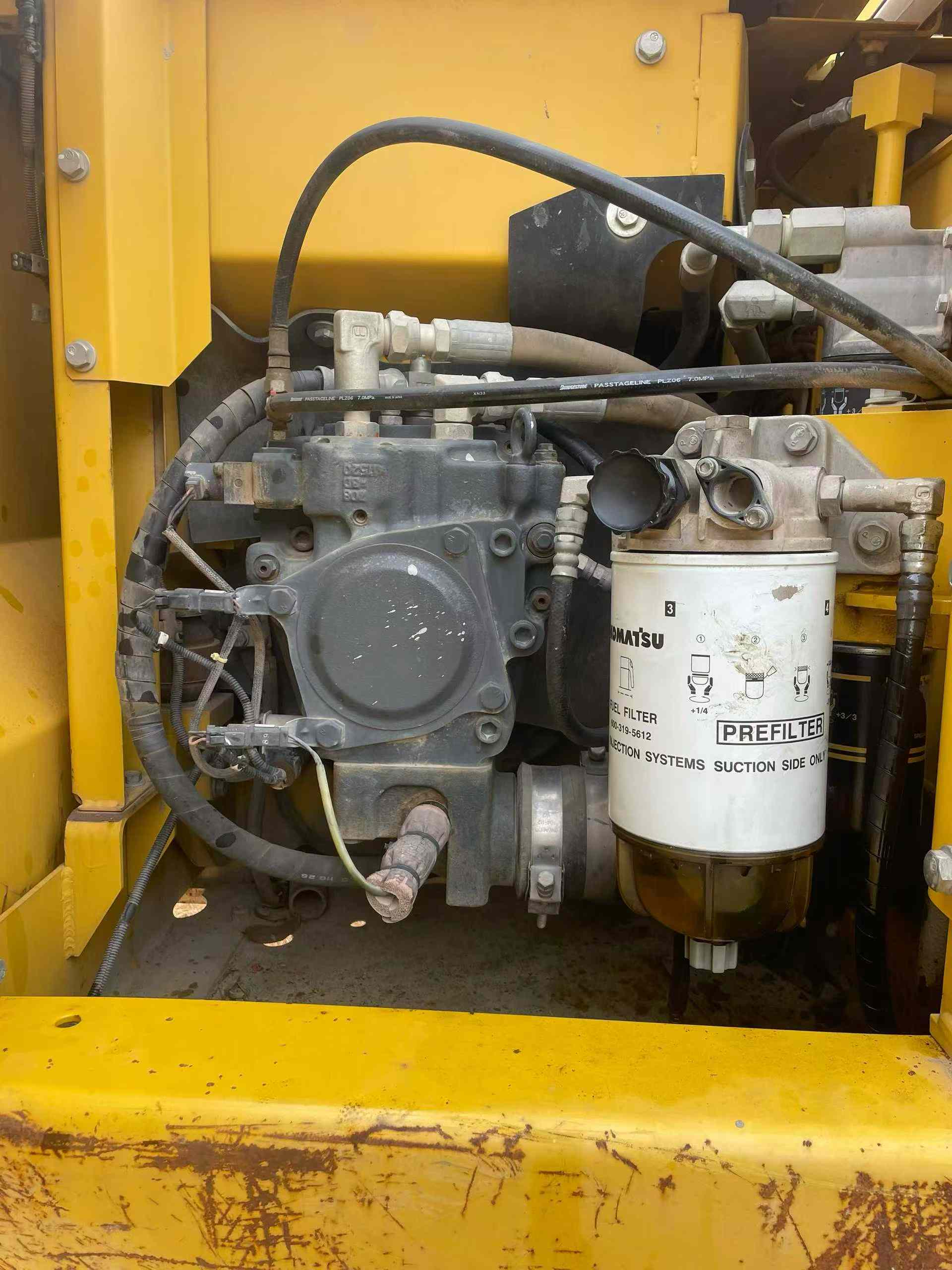 Used Komatsu PC110-7 Excavator 2016 Model / 3