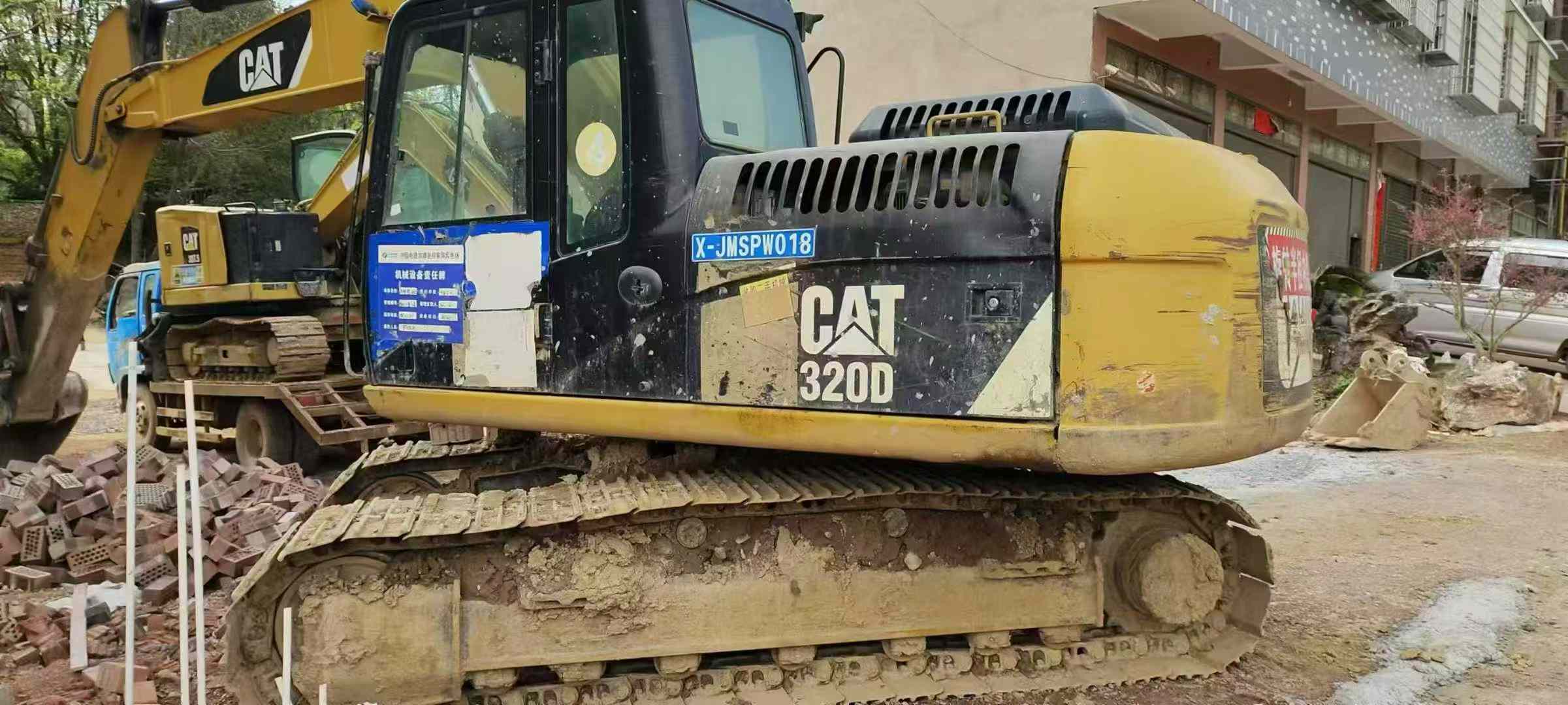 Used Caterpillar CT18 Excavator 2016 Model / 3