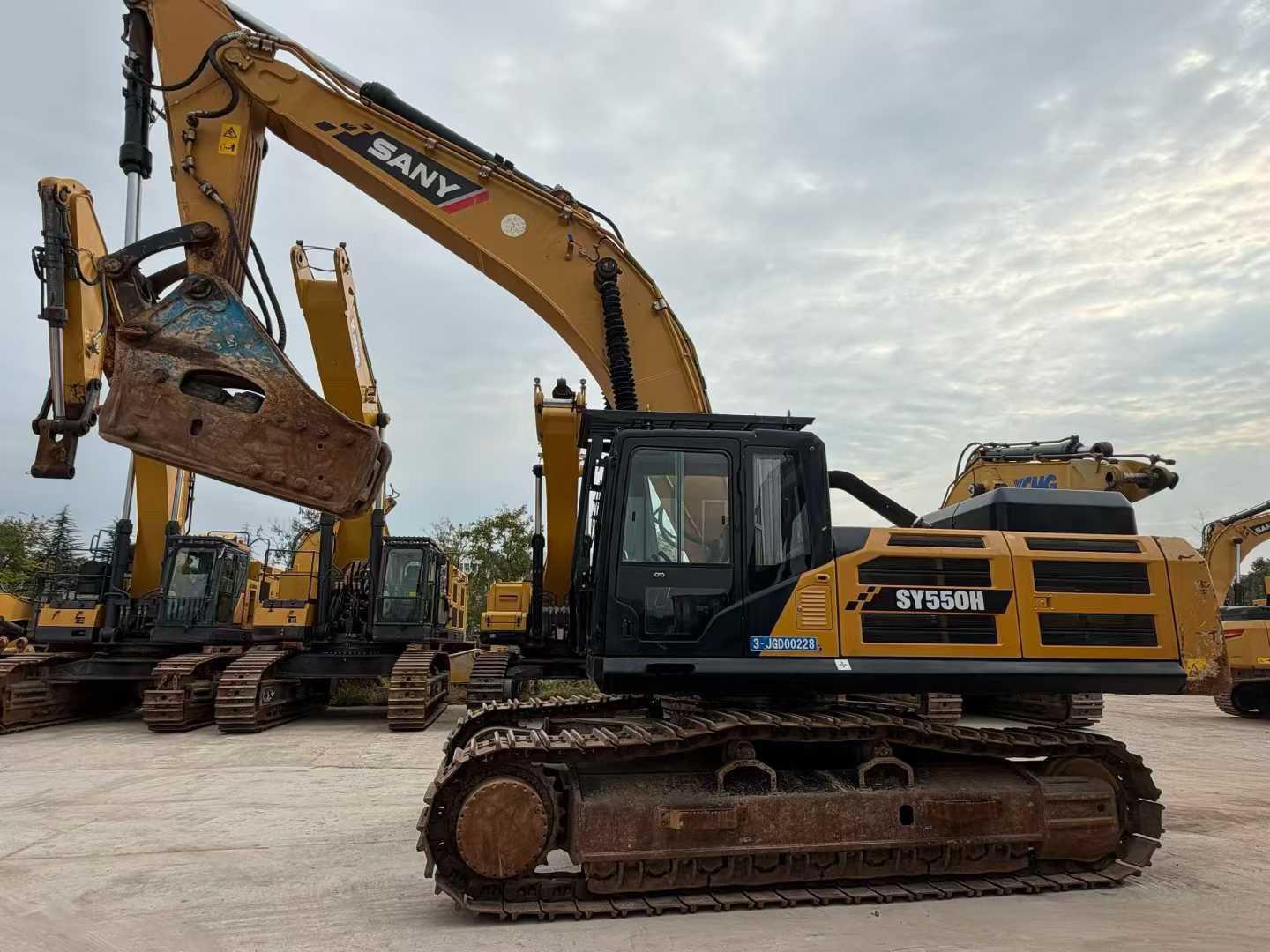 Used Sany SY55 Excavator 2020 Model / 3