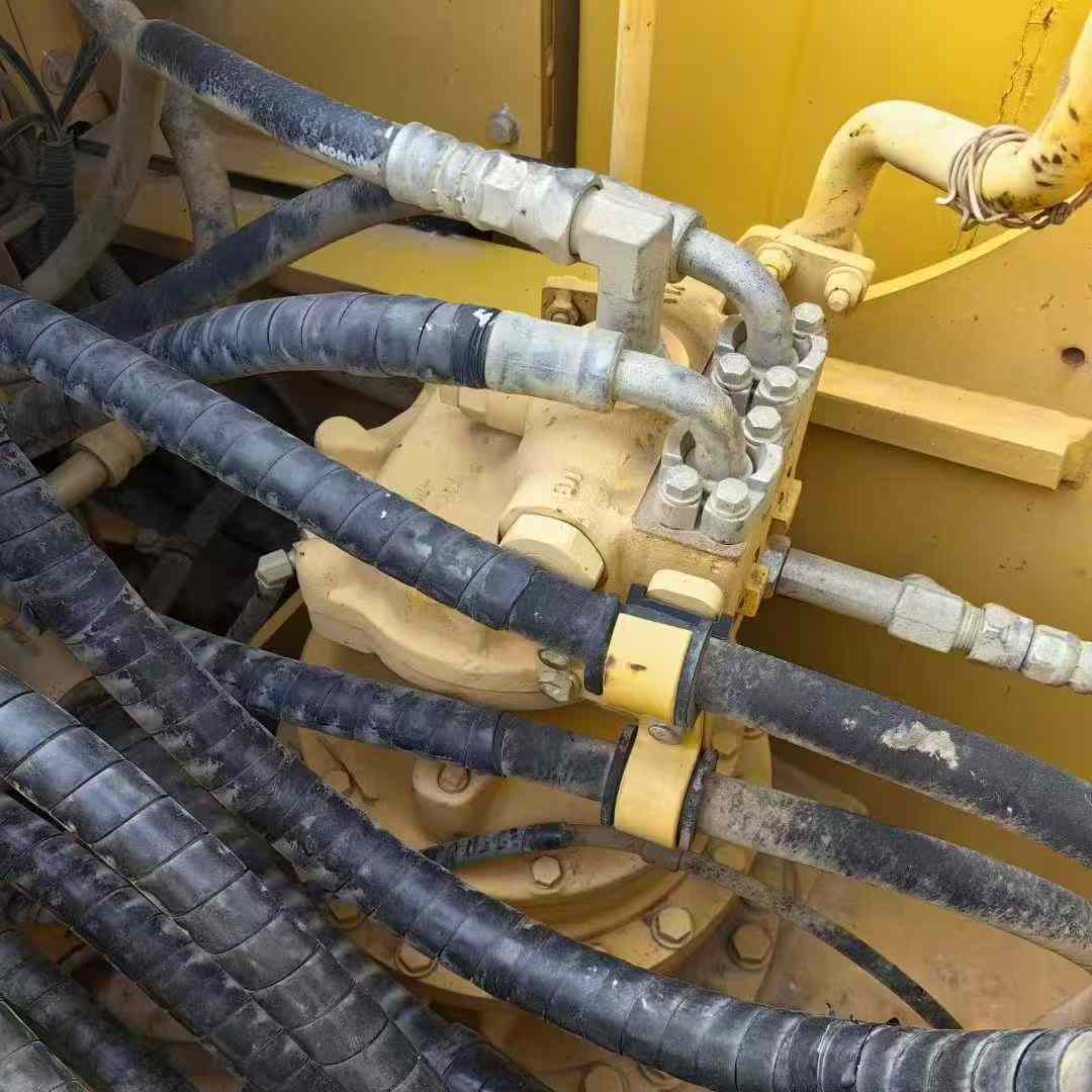 Used Komatsu PC200-8 Excavator 2019 Model / 6