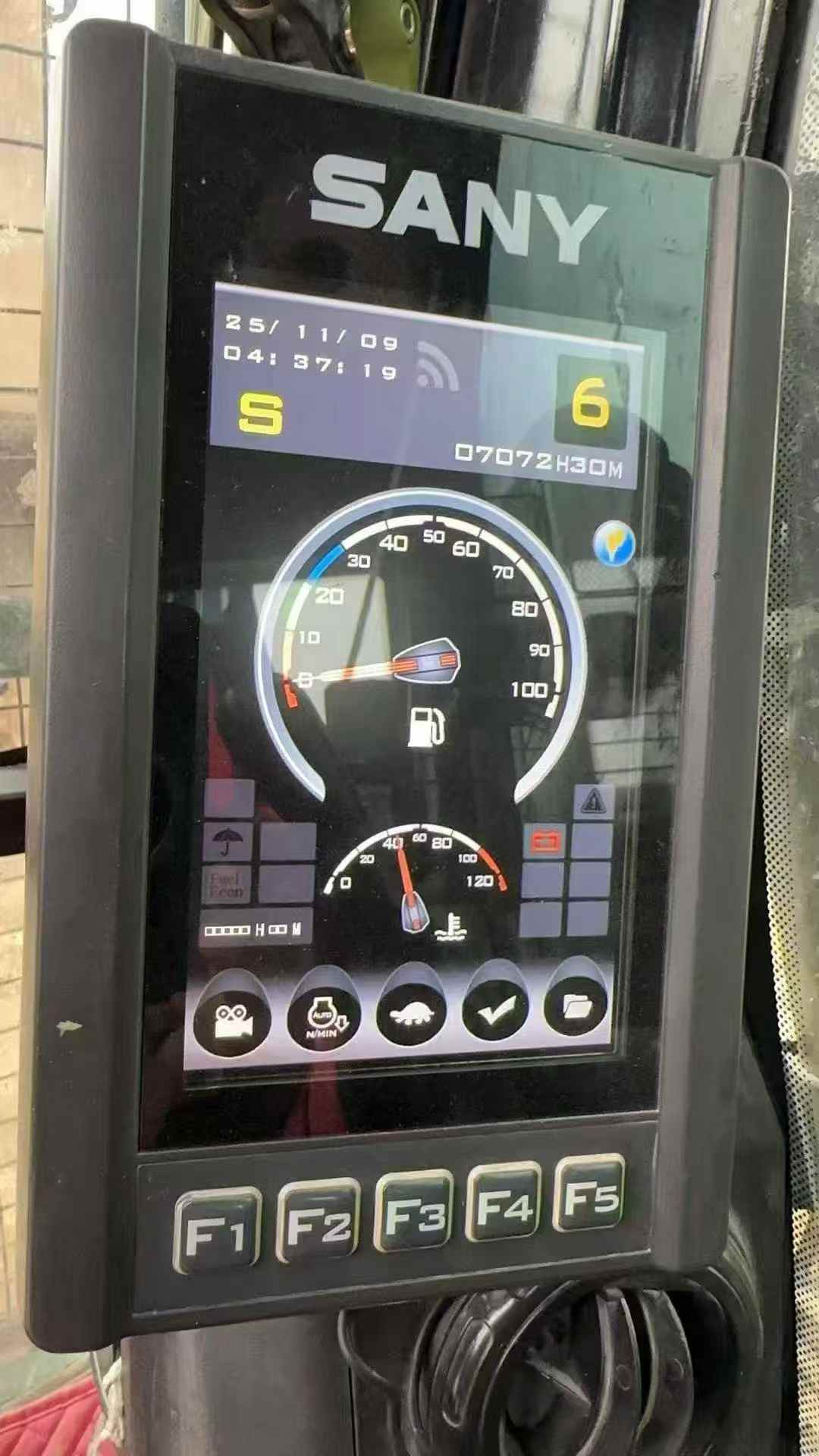Used Sany SY85 Excavator 2019 Model / 9