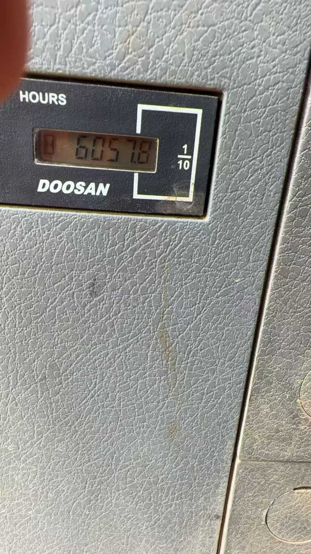 Used Doosan DX15 Excavator 2020 Model / 4