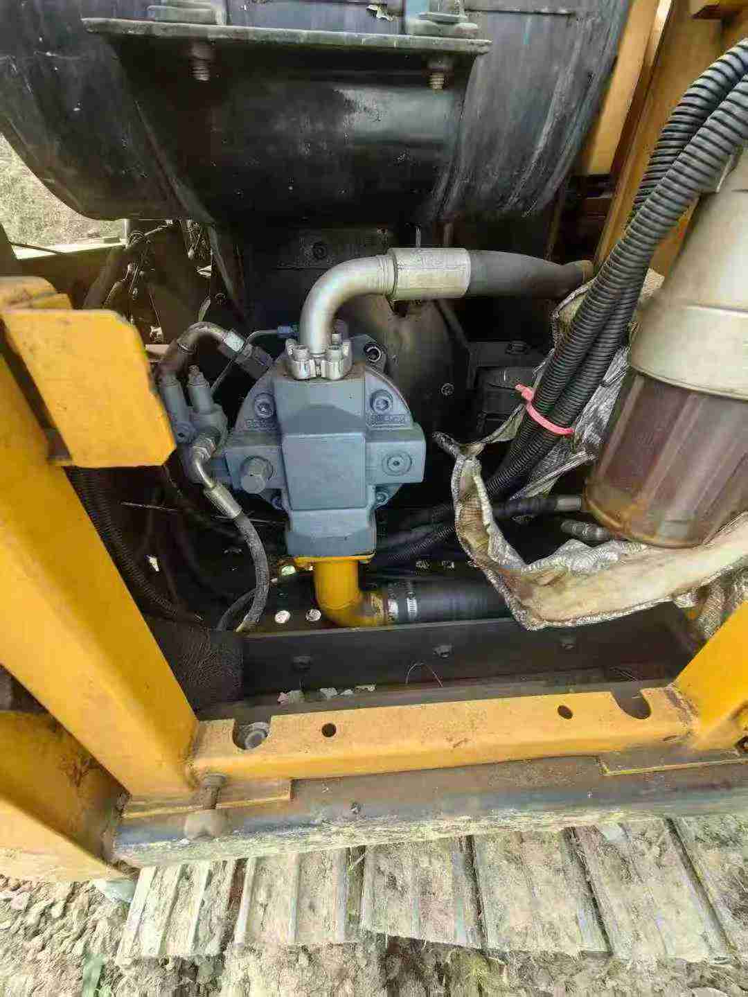 Used Sany SY75 Excavator 2016 Model / 4