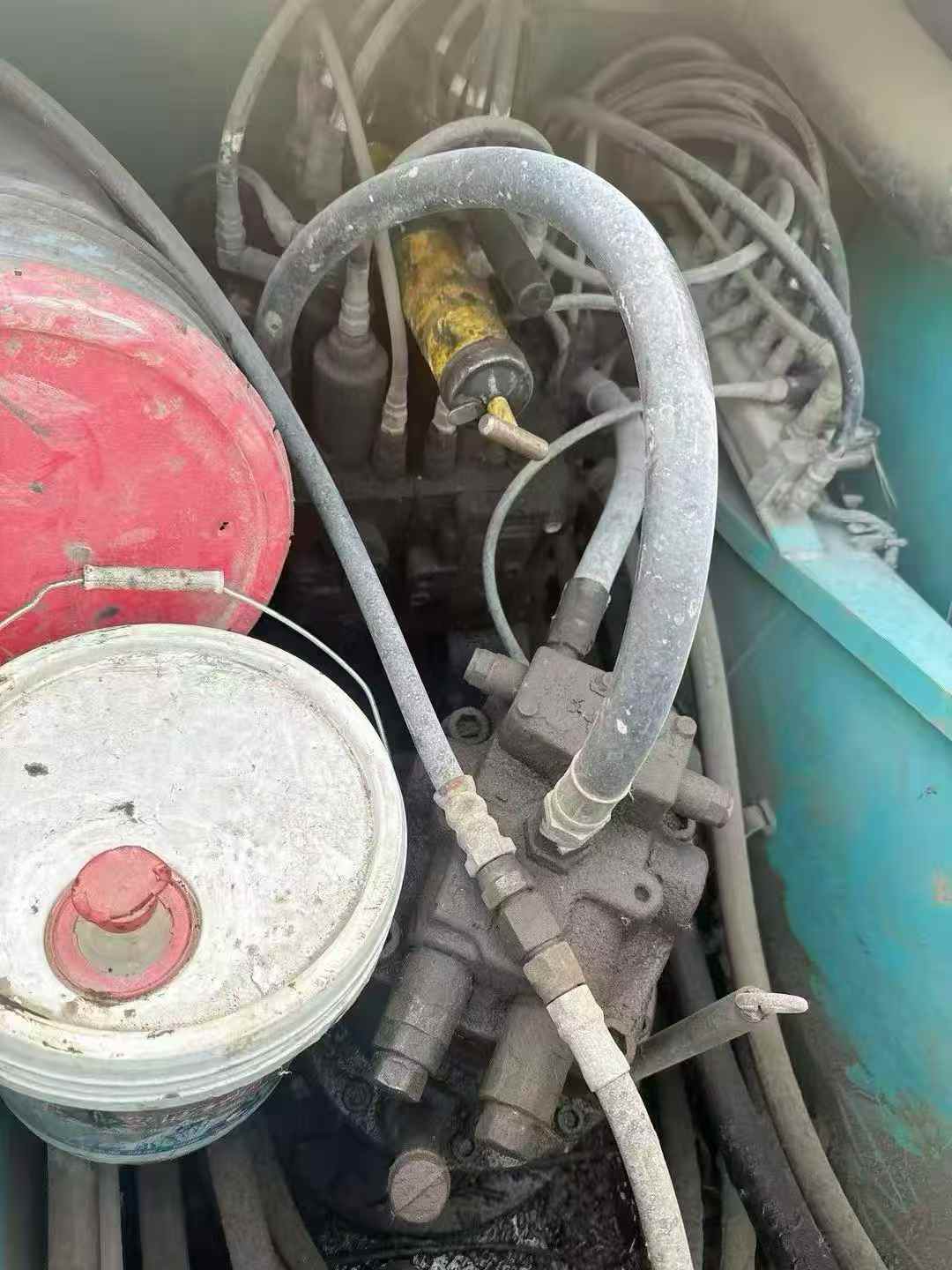 Used Kobelco SK210 Excavator 2012 Model / 6