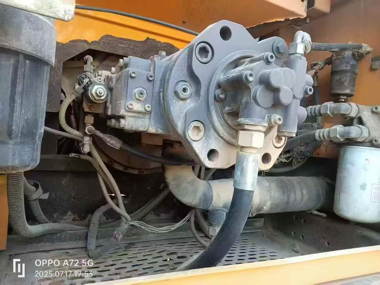 Used Sany SY215W Excavator 2015 Model / 6