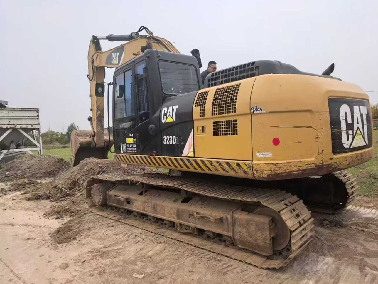 Used Caterpillar 323 Excavator 2017 Model