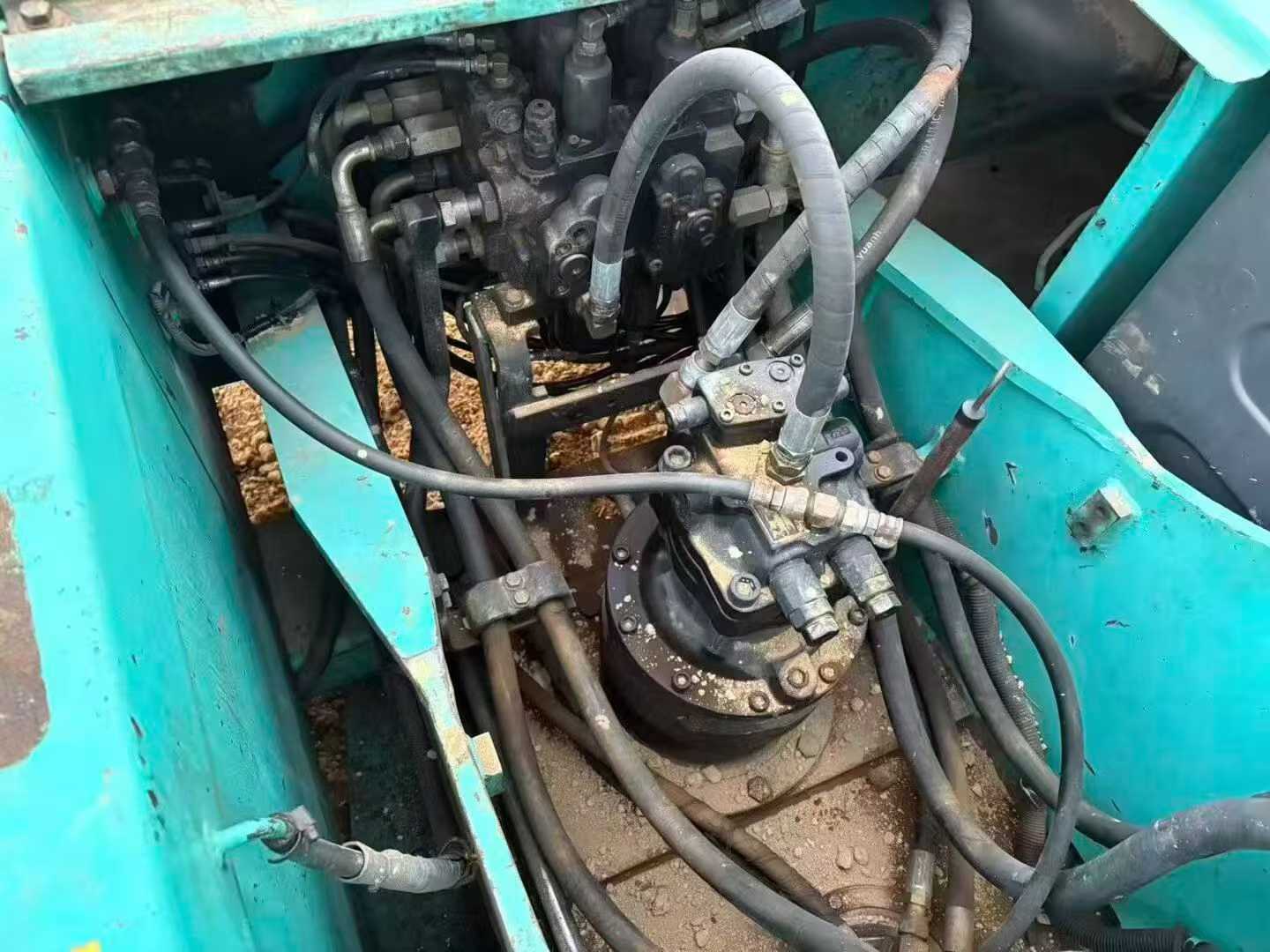 Used Kobelco SK200-10 Excavator 2016 Model / 5