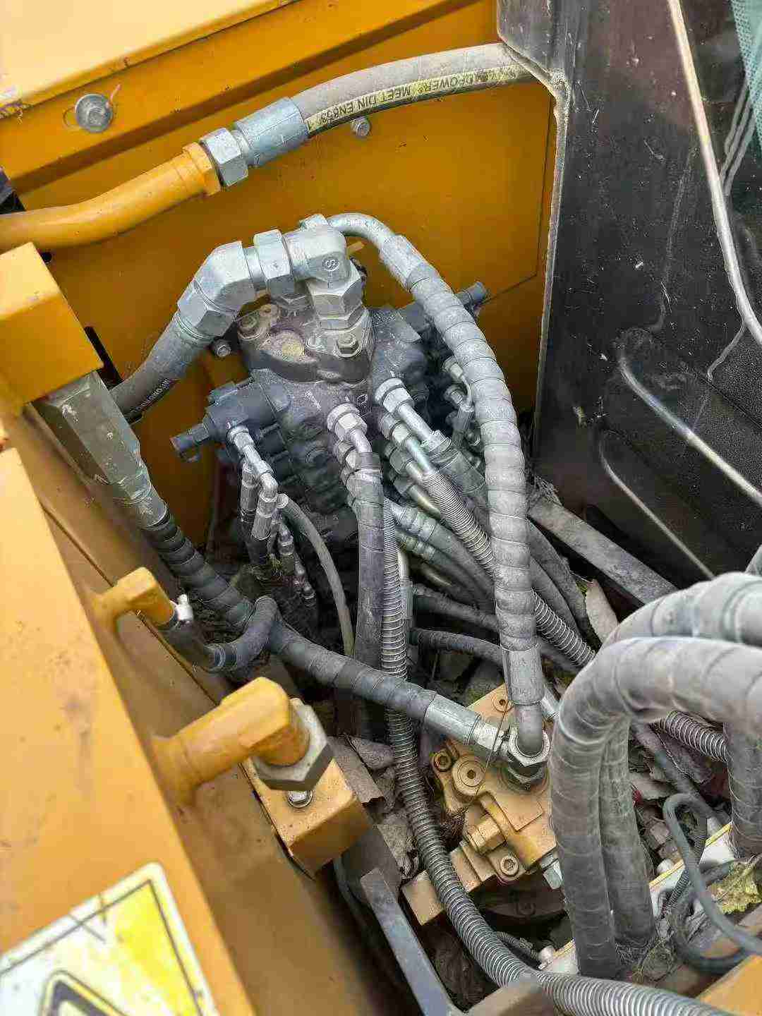 Used Sany SY75 Excavator 2022 Model / 3