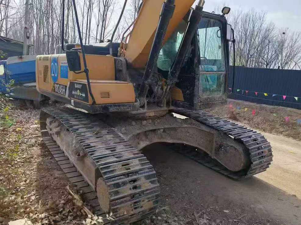 Used Sany SY215W Excavator 2019 Model / 4