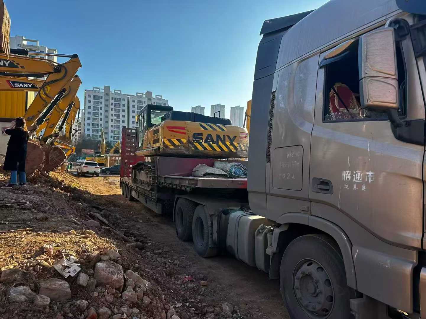 Used Sany SY60 Excavator 2016 Model / 2