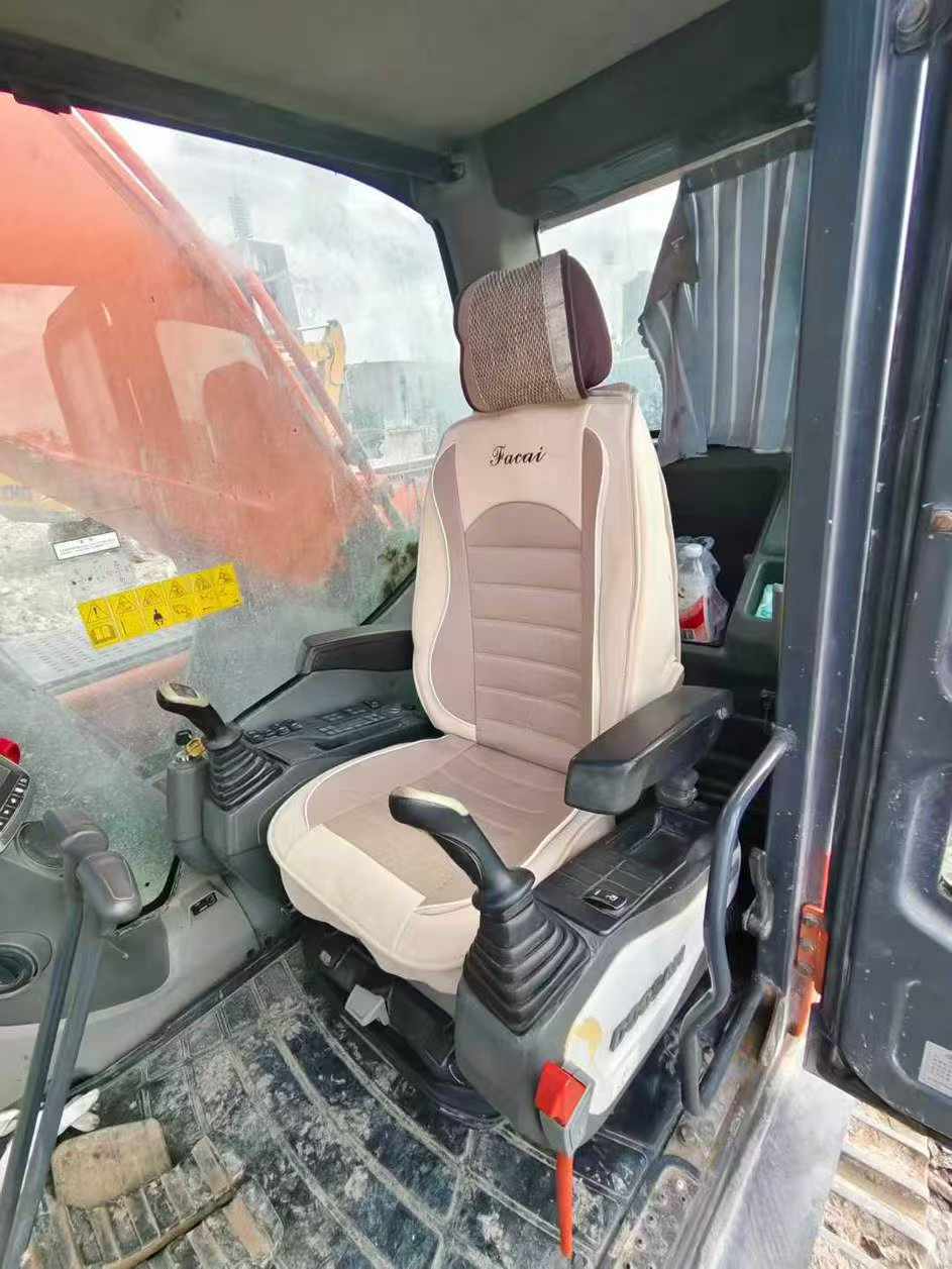 Used Doosan DX80 Excavator 2021 Model / 7