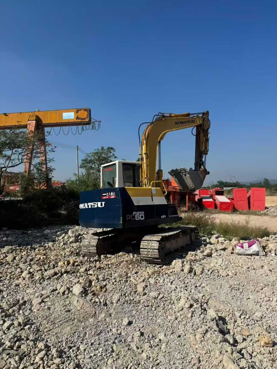 Used Komatsu PC60-6 Excavator 2016 Model / 9